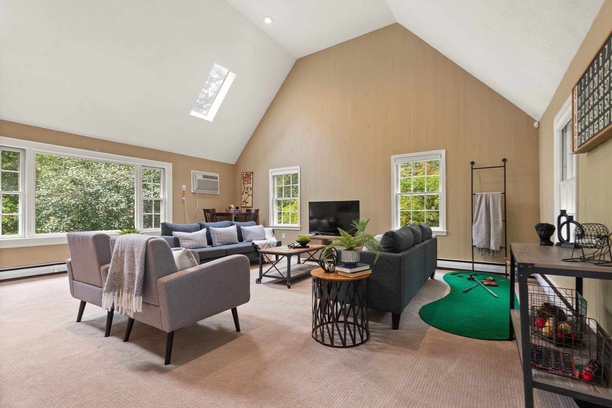 Single Family Residence at 12 Tallard Rd, Westford MA 01886, Westford, photo 5 of 38