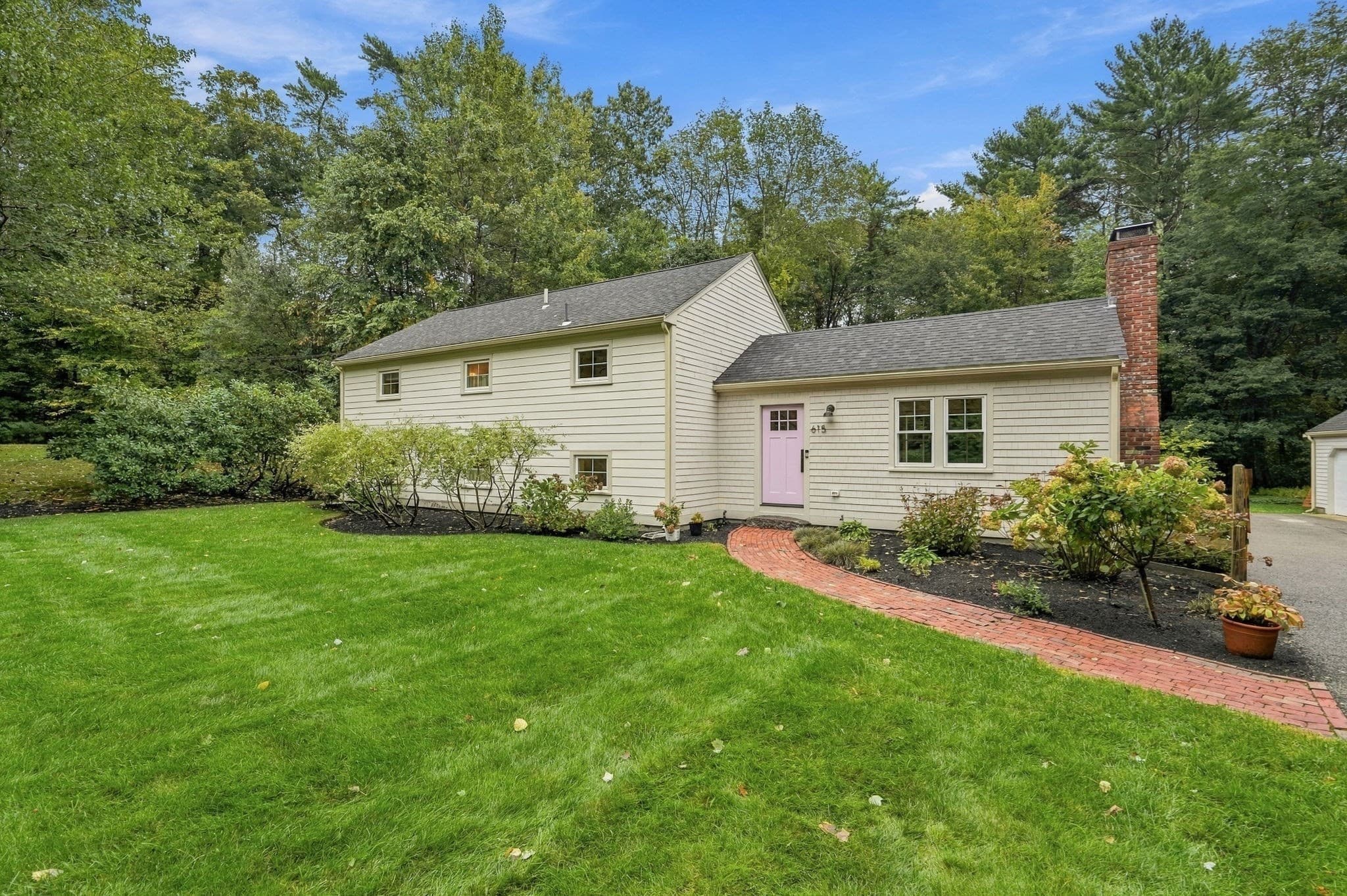 Single Family Residence at 615 Franklin St, Duxbury MA 02332, Duxbury, photo 2 of 41