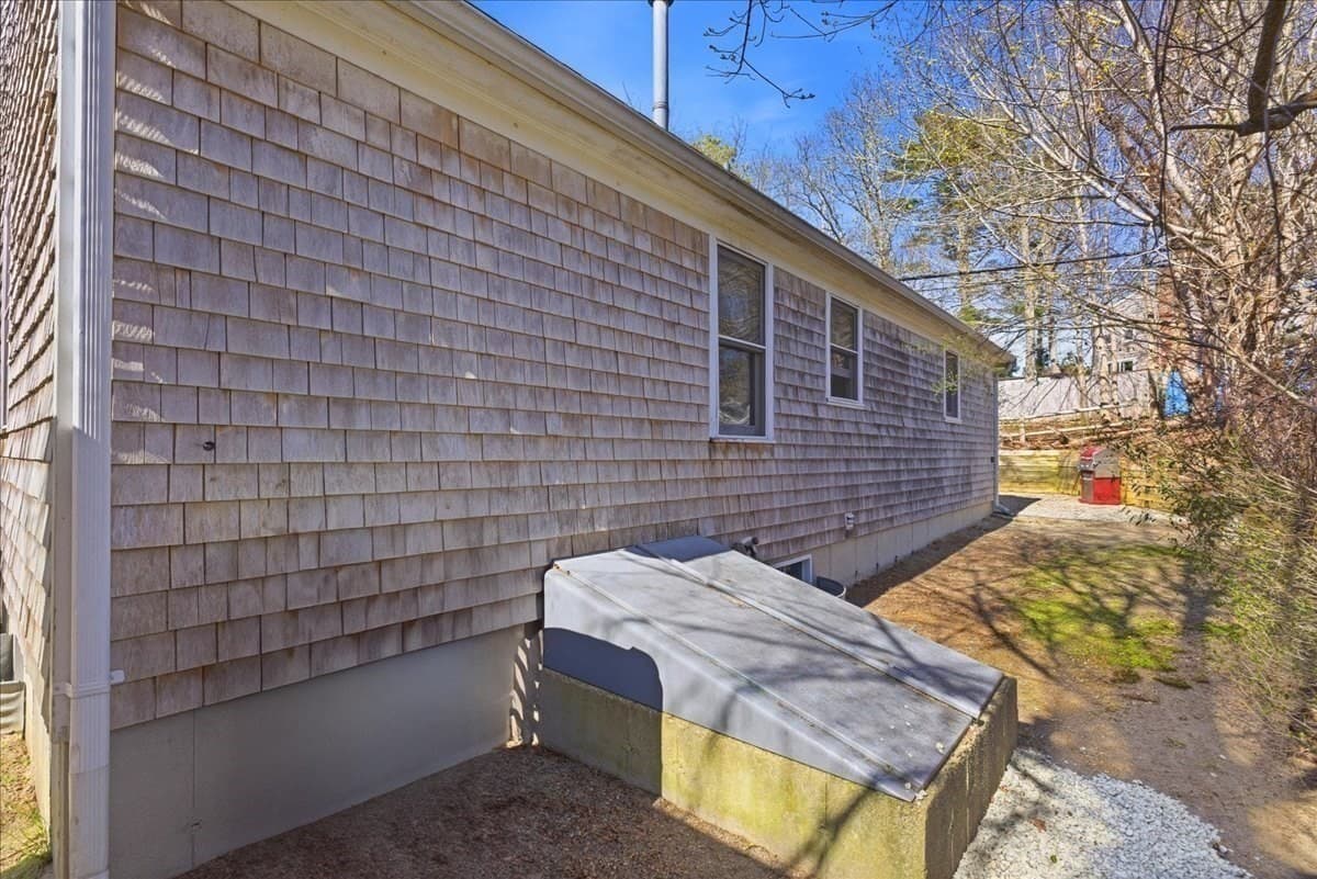 Single Family Residence at 2 Juniper St, Plymouth MA 02360, Plymouth, photo 30 of 37