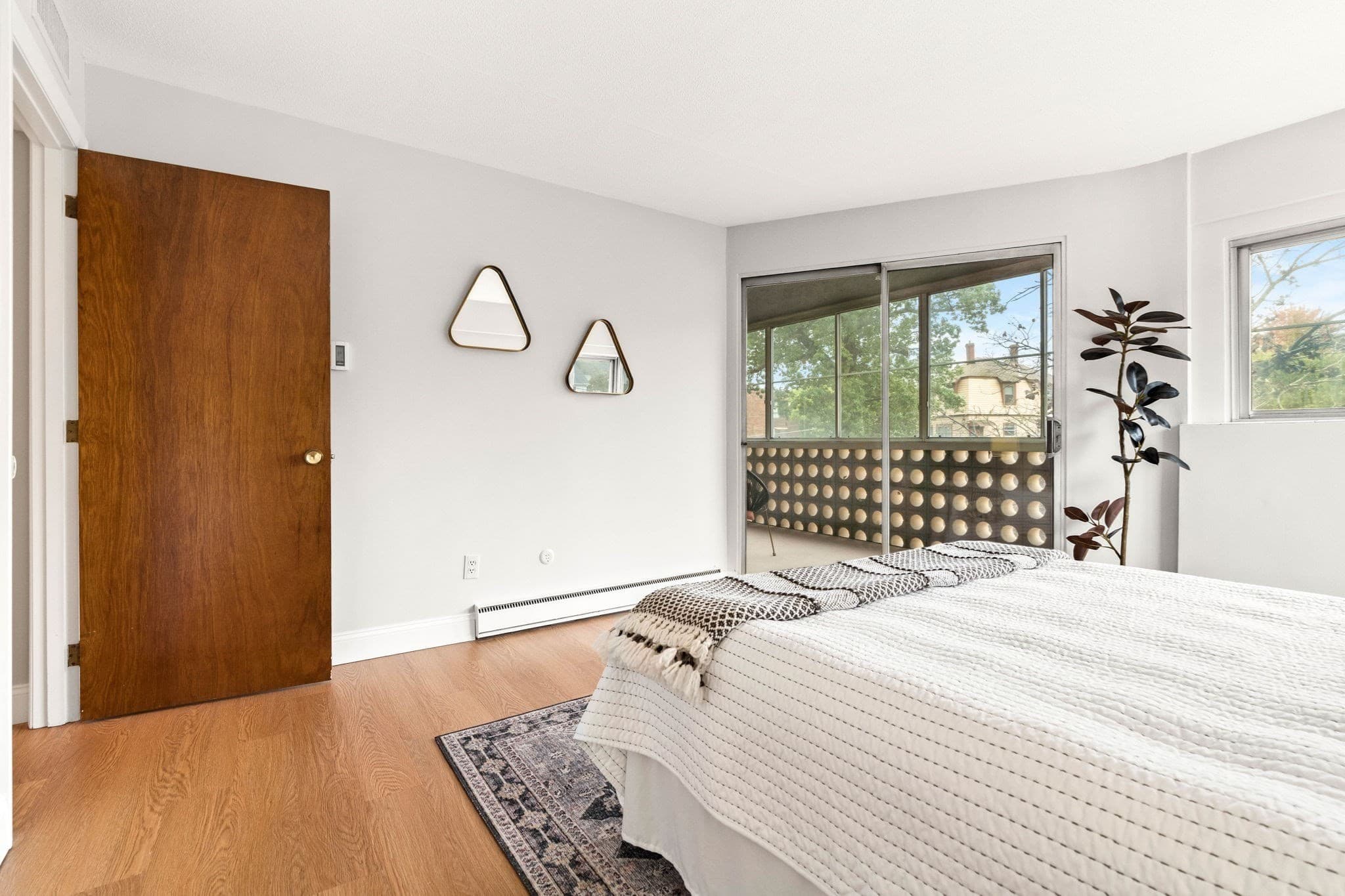 Condominium at 53 Melrose Street # 2B, Melrose MA 02176, Melrose, photo 16 of 35