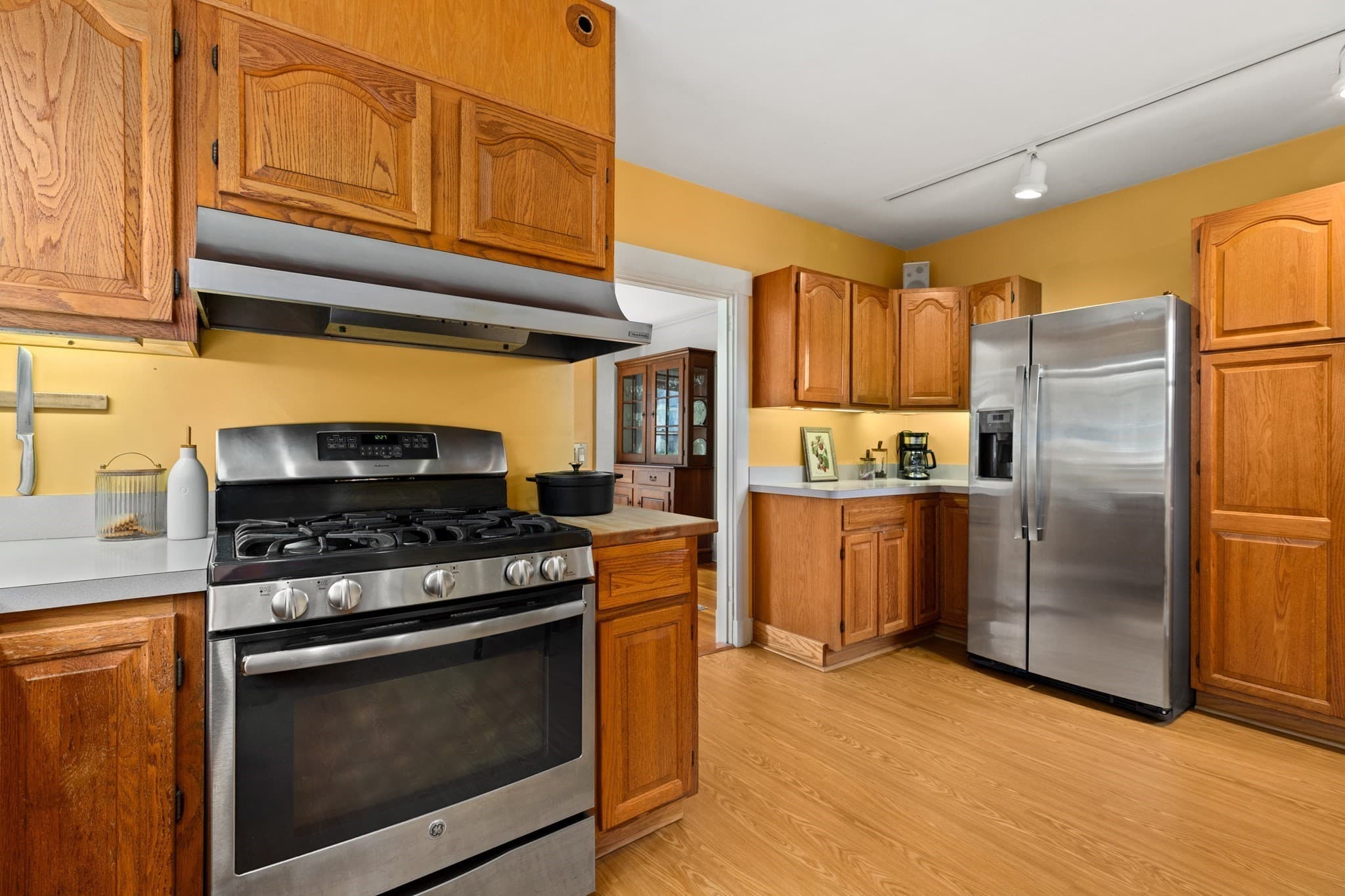 Single Family Residence at 35 Waldron Rd, Braintree MA 02184, Braintree, photo 17 of 34