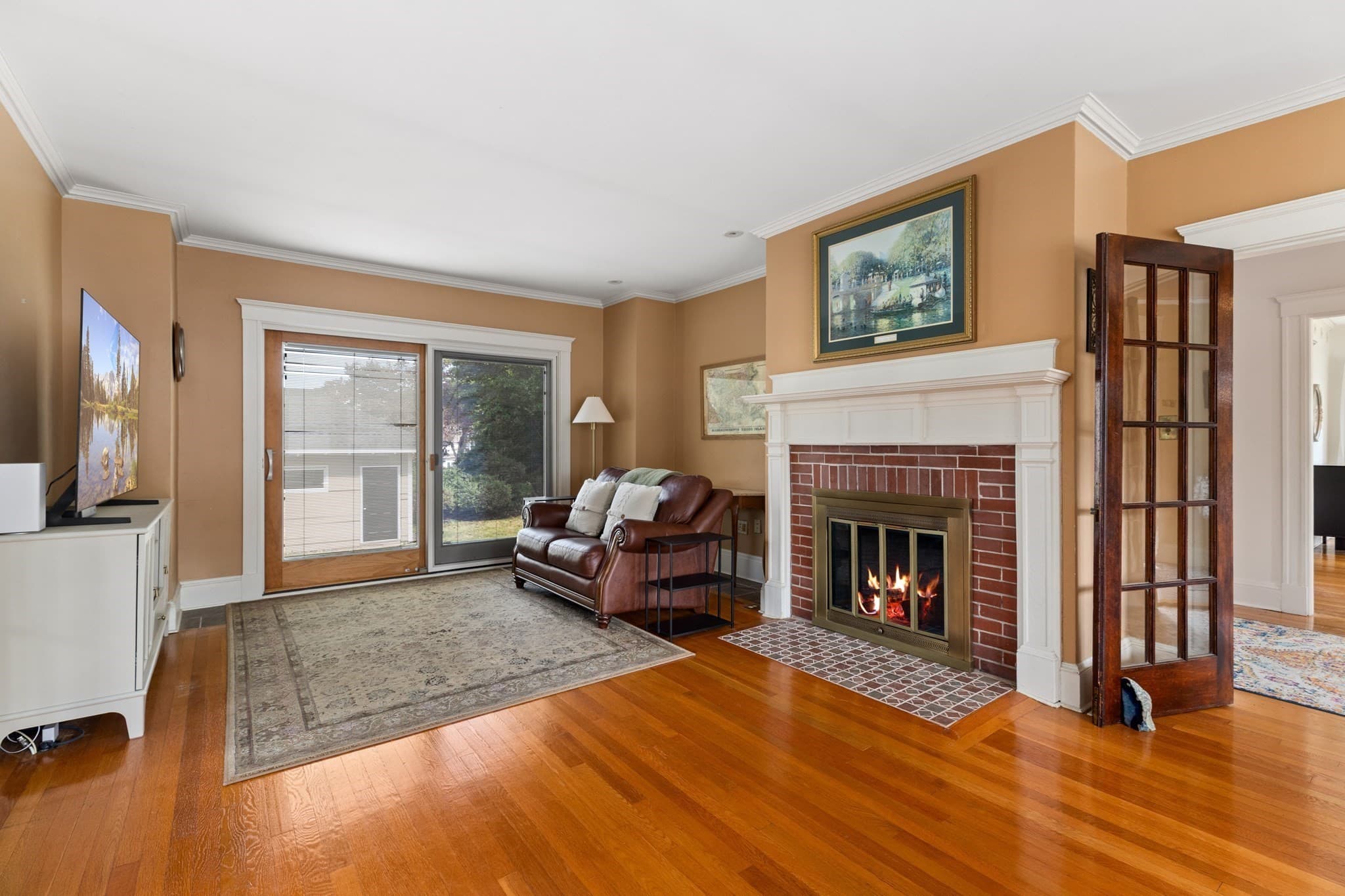 Single Family Residence at 35 Waldron Rd, Braintree MA 02184, Braintree, photo 4 of 34