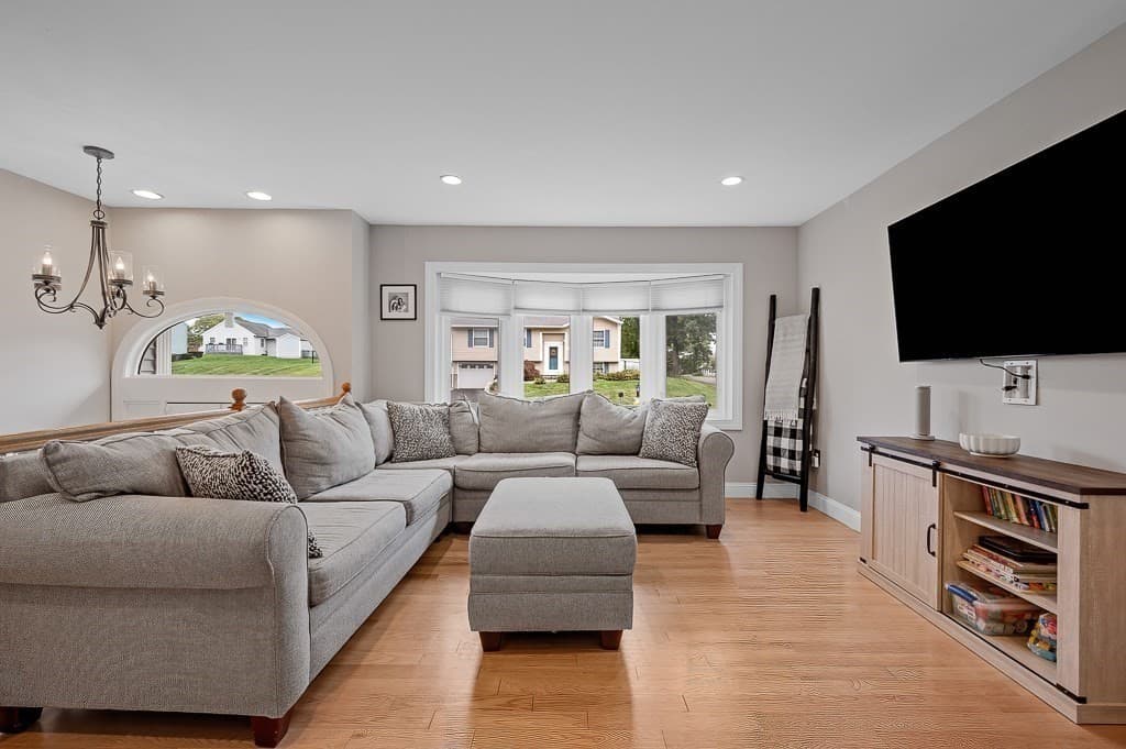 Single Family Residence at 17 Vinal St, Hudson MA 01749, Hudson, photo 6 of 40