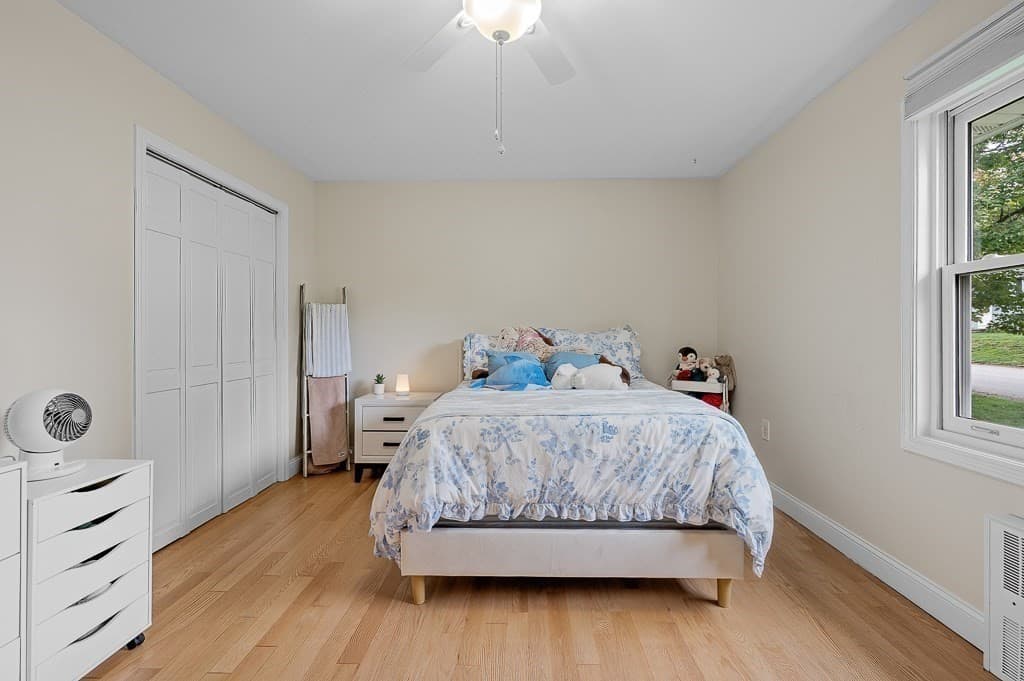 Single Family Residence at 17 Vinal St, Hudson MA 01749, Hudson, photo 17 of 40