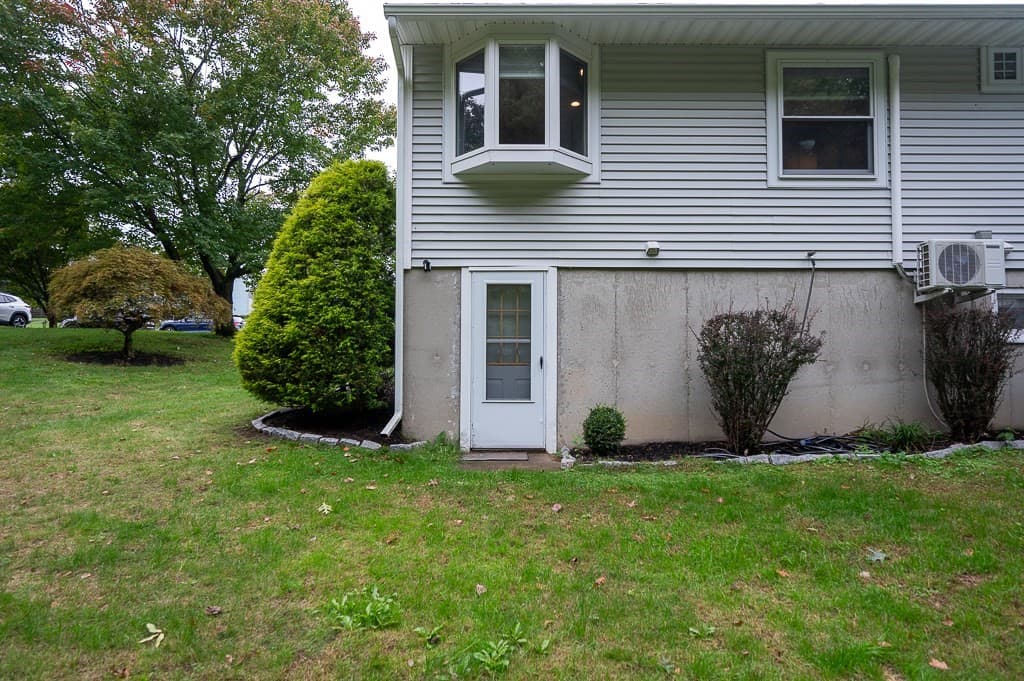 Single Family Residence at 17 Vinal St, Hudson MA 01749, Hudson, photo 33 of 40