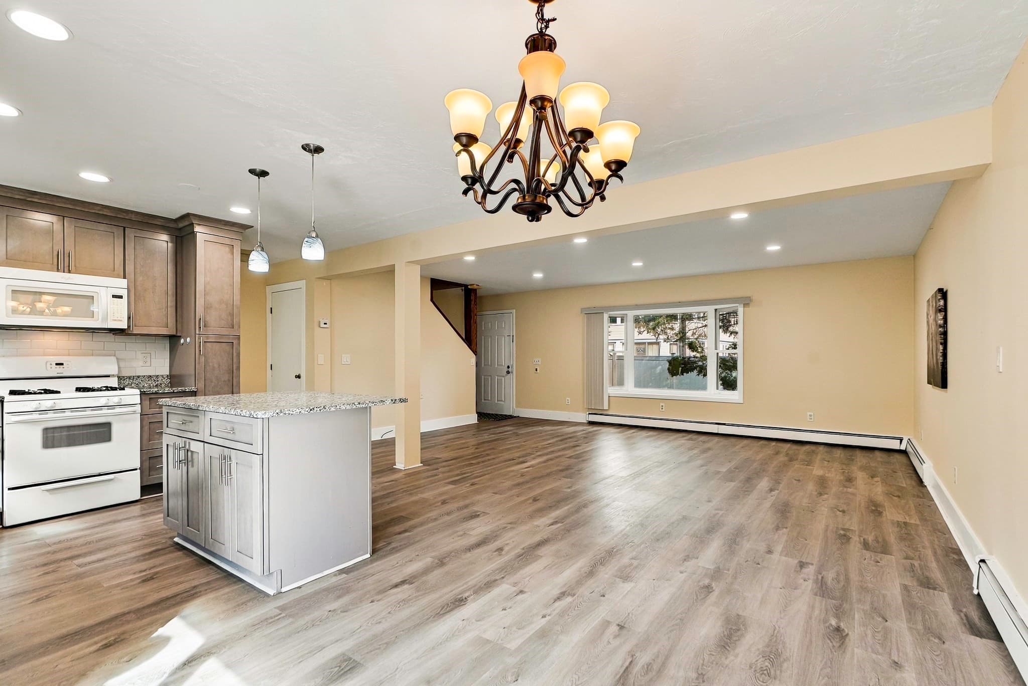 Condominium at 59 N Quinsigamond Ave # 59, Shrewsbury MA 01545, Shrewsbury, photo 12 of 36