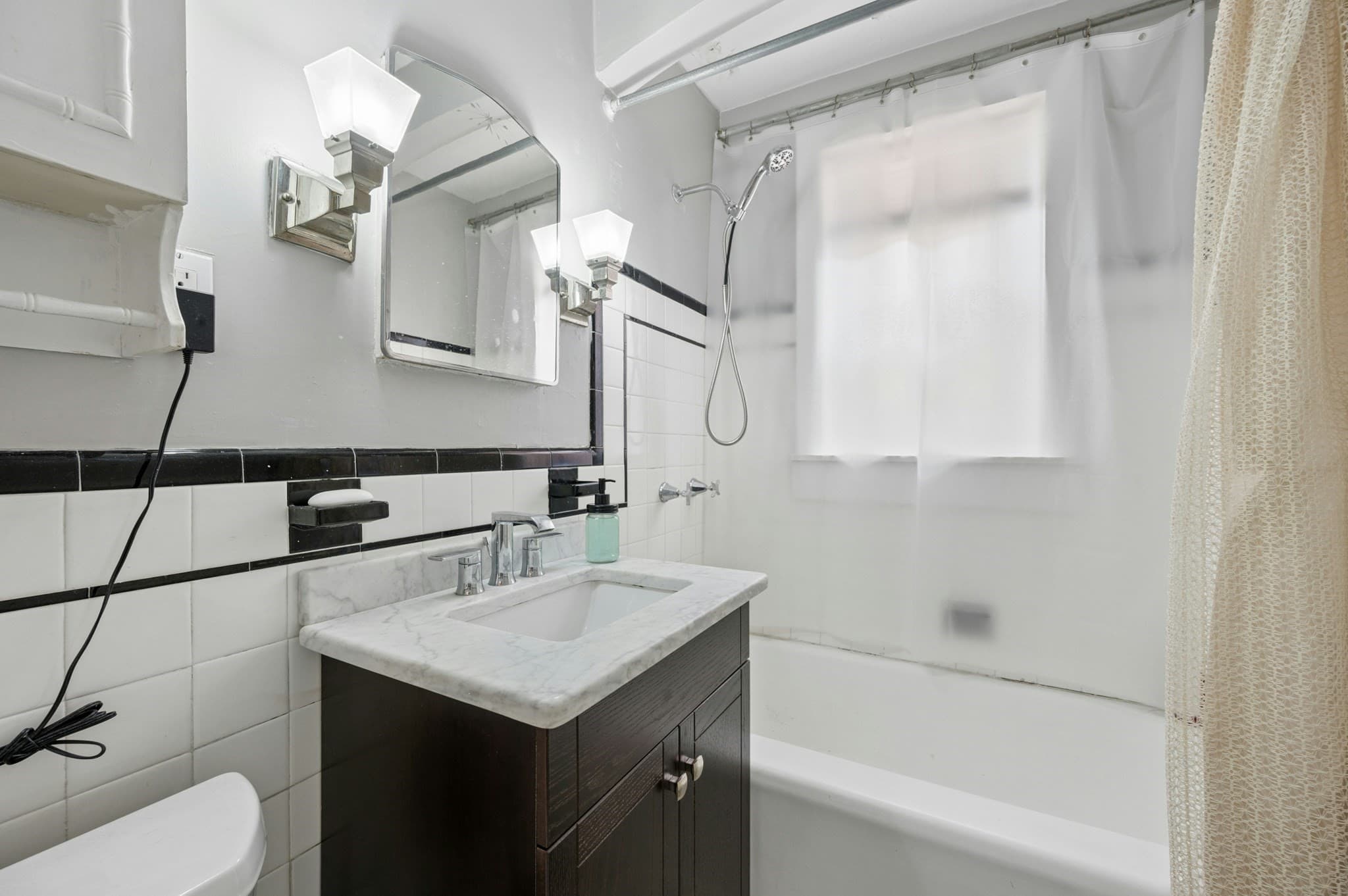 Condominium at 31 Chestnut St # 1, Worcester MA 01609, Worcester, photo 22 of 31
