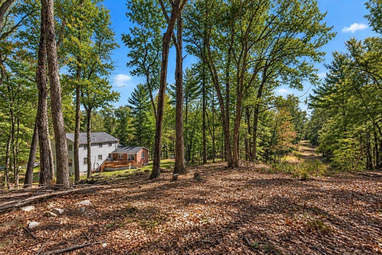 Single Family Residence at 108 Kristin Dr Ext, Chelmsford MA 01824, Chelmsford, photo 31 of 32