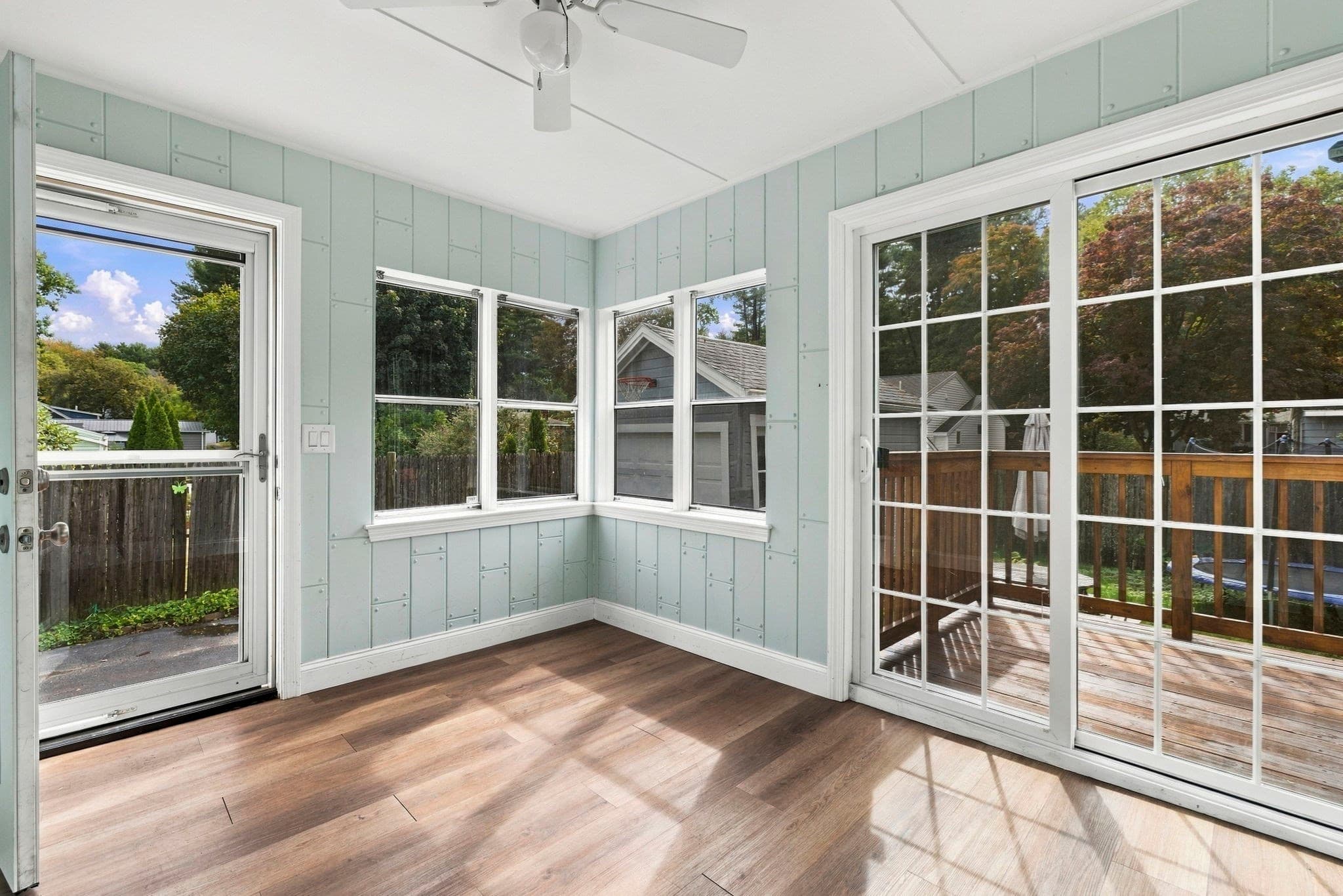 Single Family Residence at 814 Lynnfield Street, Lynnfield MA 01940, Lynnfield, photo 6 of 33