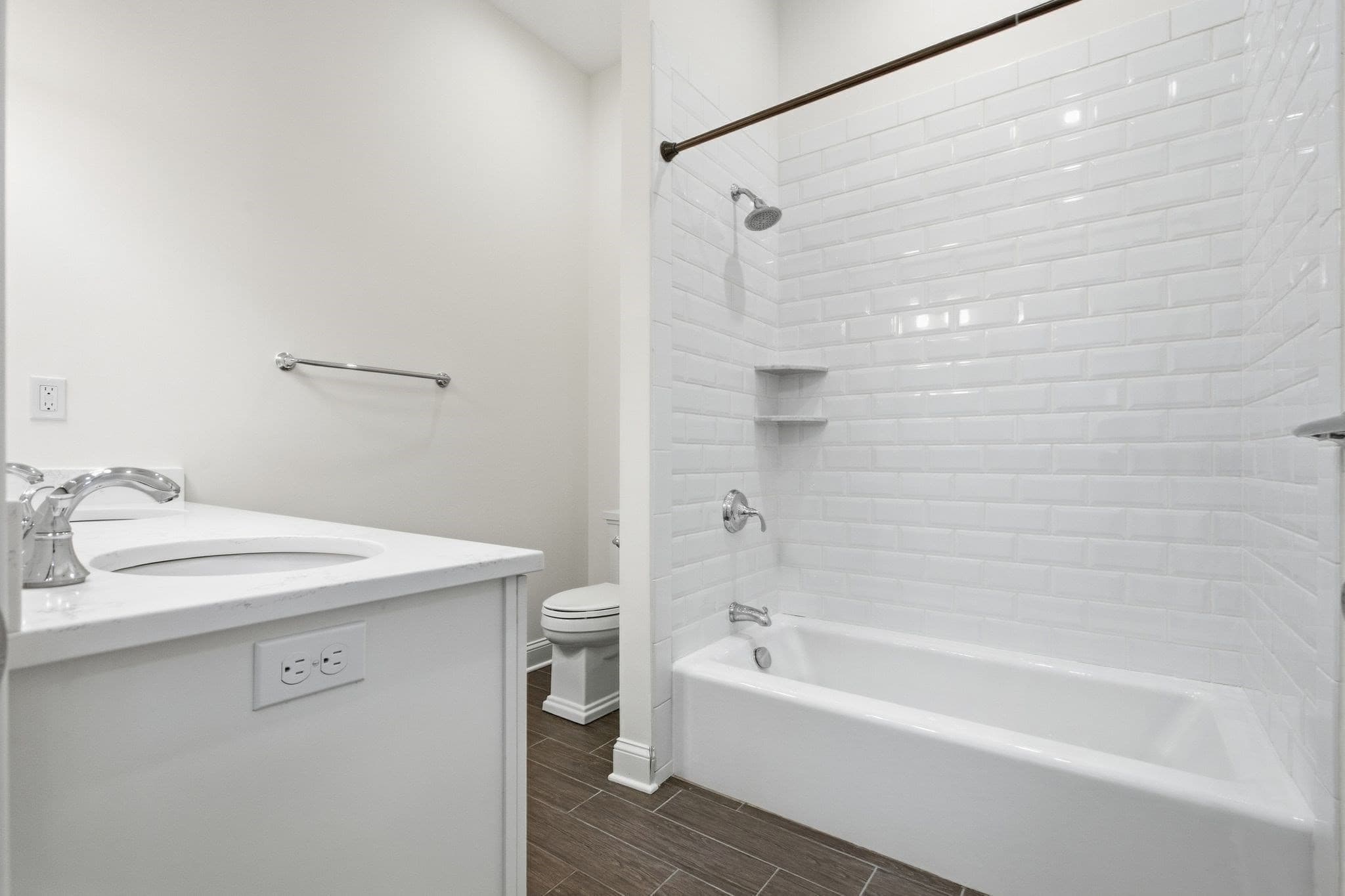 Condominium at 38 Green Meadow Dr # 38, Reading MA 01867, Reading, photo 34 of 42