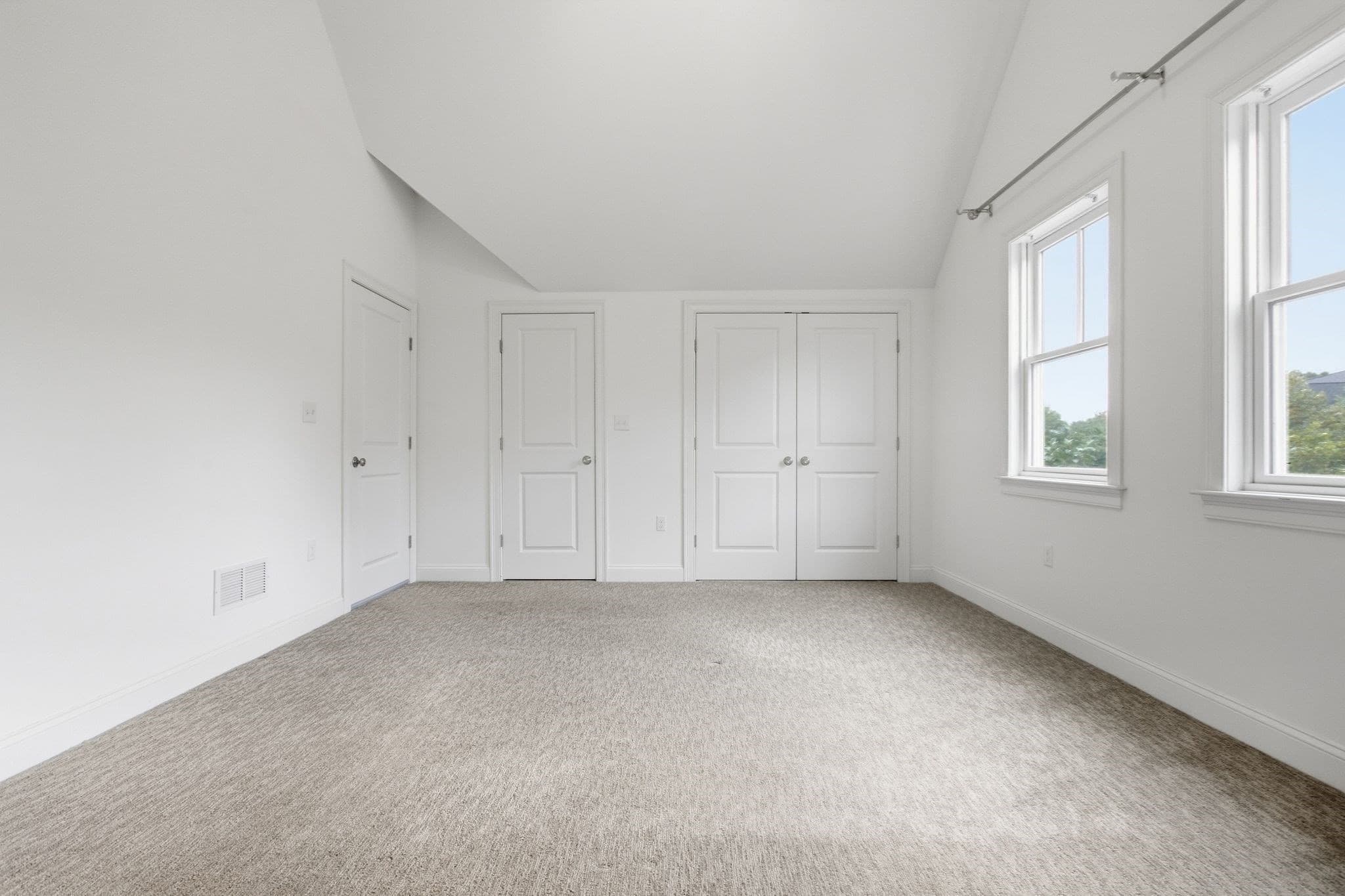 Condominium at 38 Green Meadow Dr # 38, Reading MA 01867, Reading, photo 29 of 42