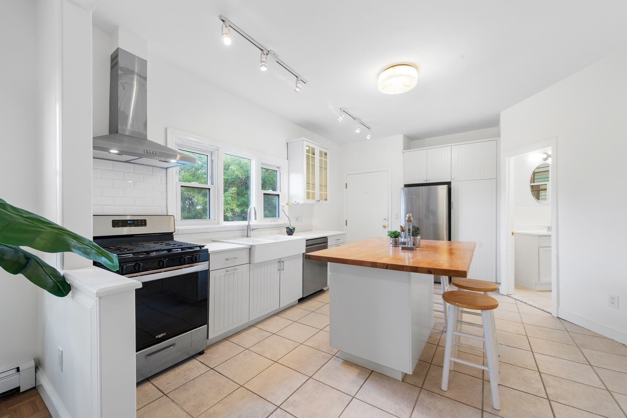 Condominium at 133 Webster Avenue # 3, Cambridge MA 02141, Cambridge, photo 5 of 25