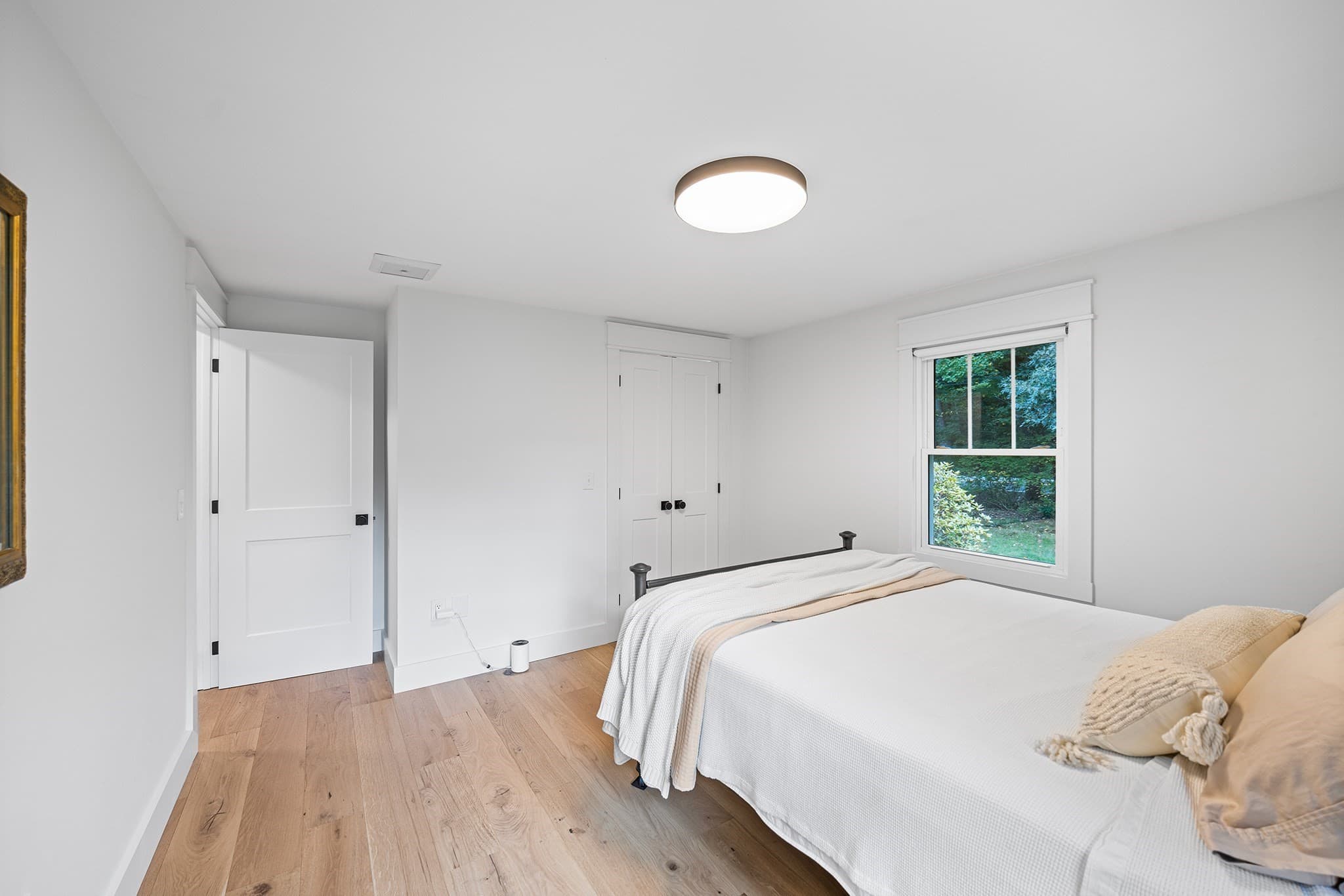 Single Family Residence at 192 Westboro Rd, Upton MA 01568, Upton, photo 12 of 32