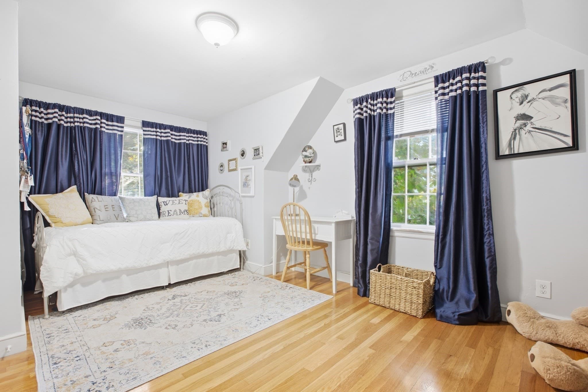 Single Family Residence at 24 Vokes Terrace, Lynnfield MA 01940, Lynnfield, photo 16 of 31