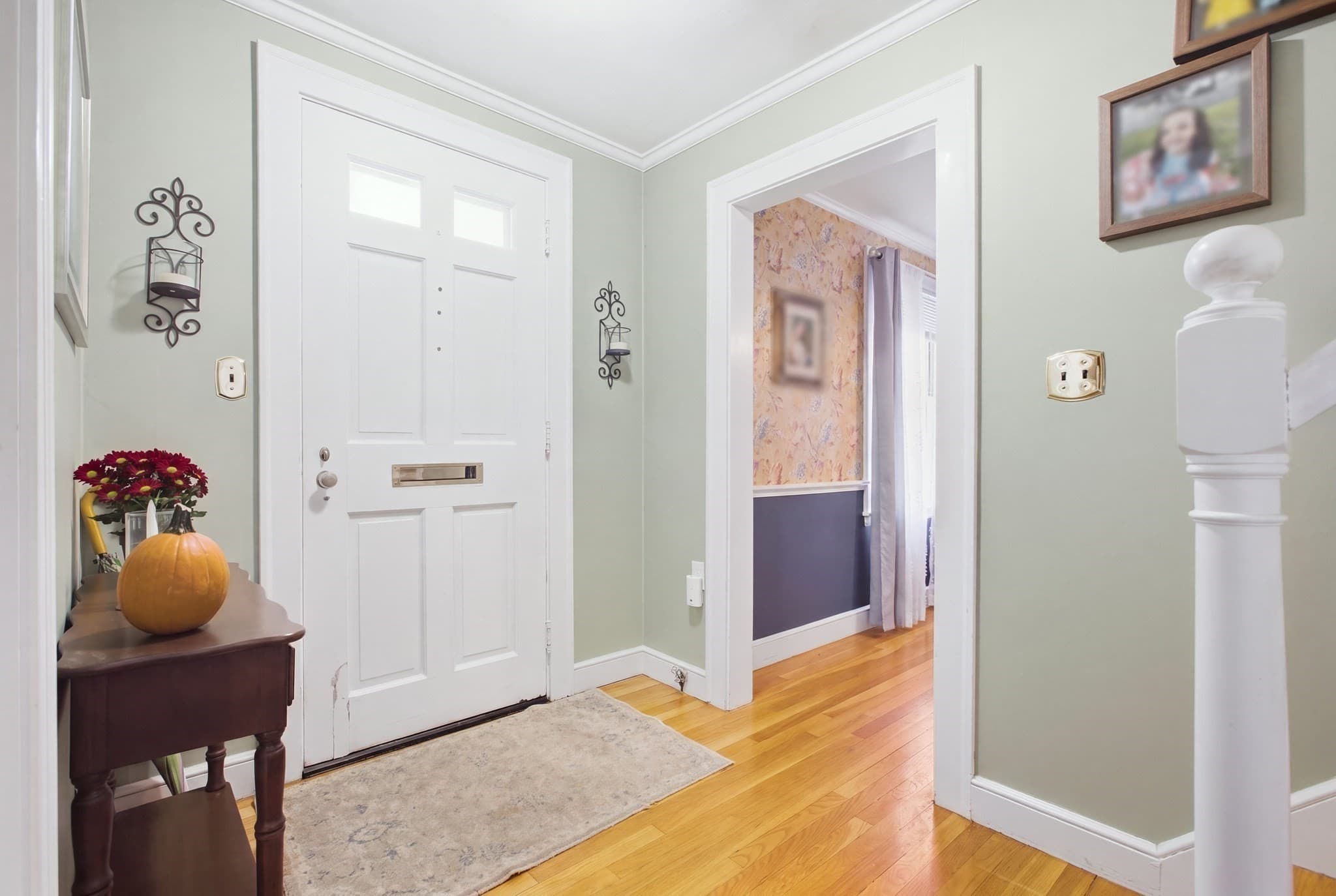 Single Family Residence at 24 Vokes Terrace, Lynnfield MA 01940, Lynnfield, photo 3 of 31