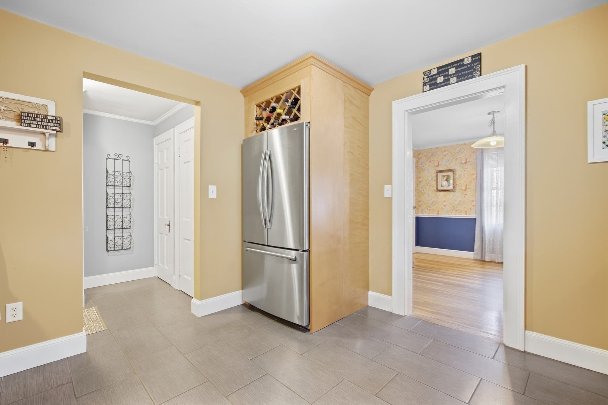 Single Family Residence at 24 Vokes Terrace, Lynnfield MA 01940, Lynnfield, photo 11 of 31