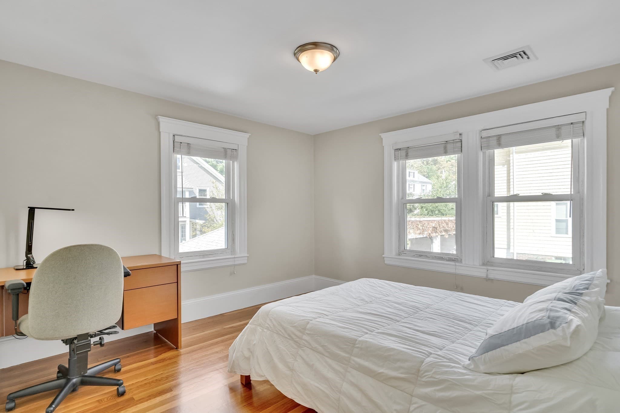 Condominium at 30 Oakley Rd # 2, Watertown MA 02472, Watertown, photo 17 of 28