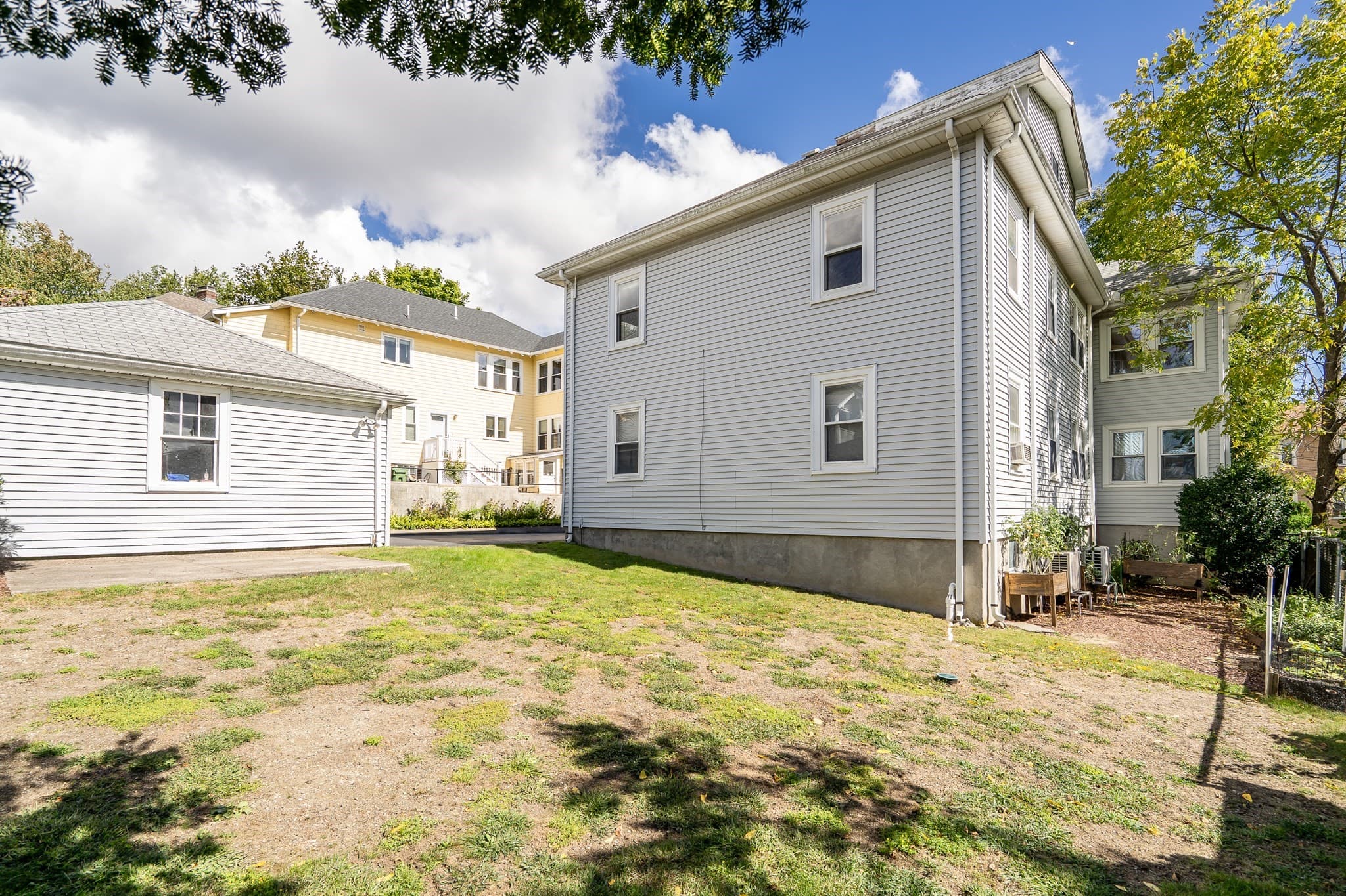 Condominium at 30 Oakley Rd # 2, Watertown MA 02472, Watertown, photo 26 of 28