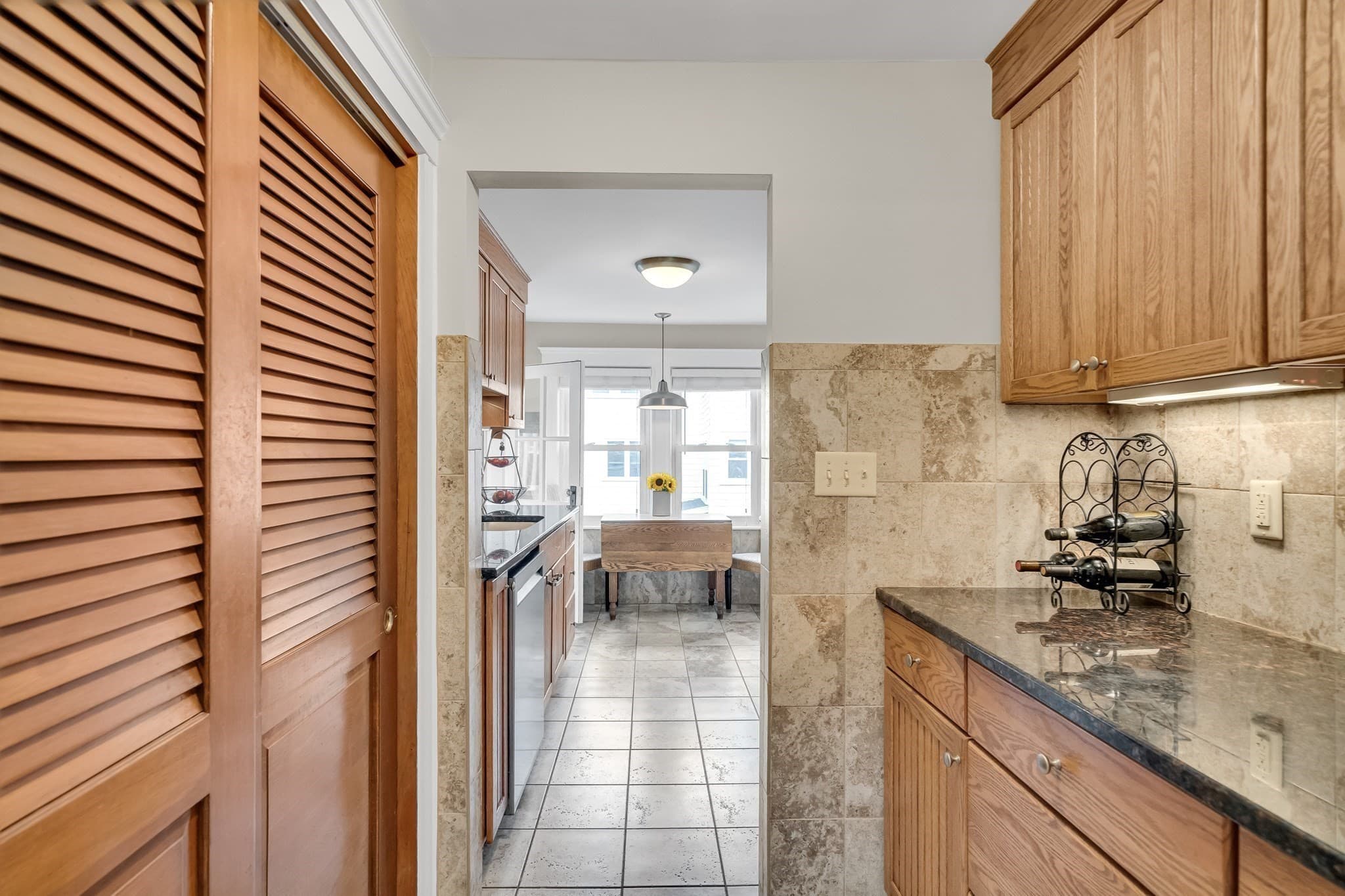 Condominium at 30 Oakley Rd # 2, Watertown MA 02472, Watertown, photo 9 of 28