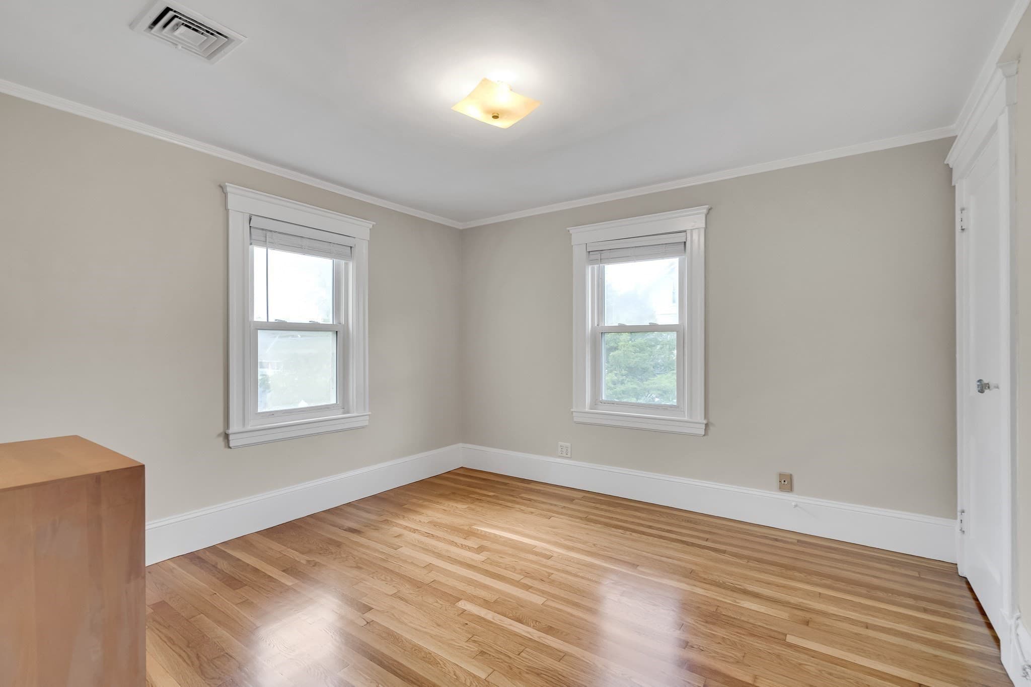 Condominium at 30 Oakley Rd # 2, Watertown MA 02472, Watertown, photo 15 of 28