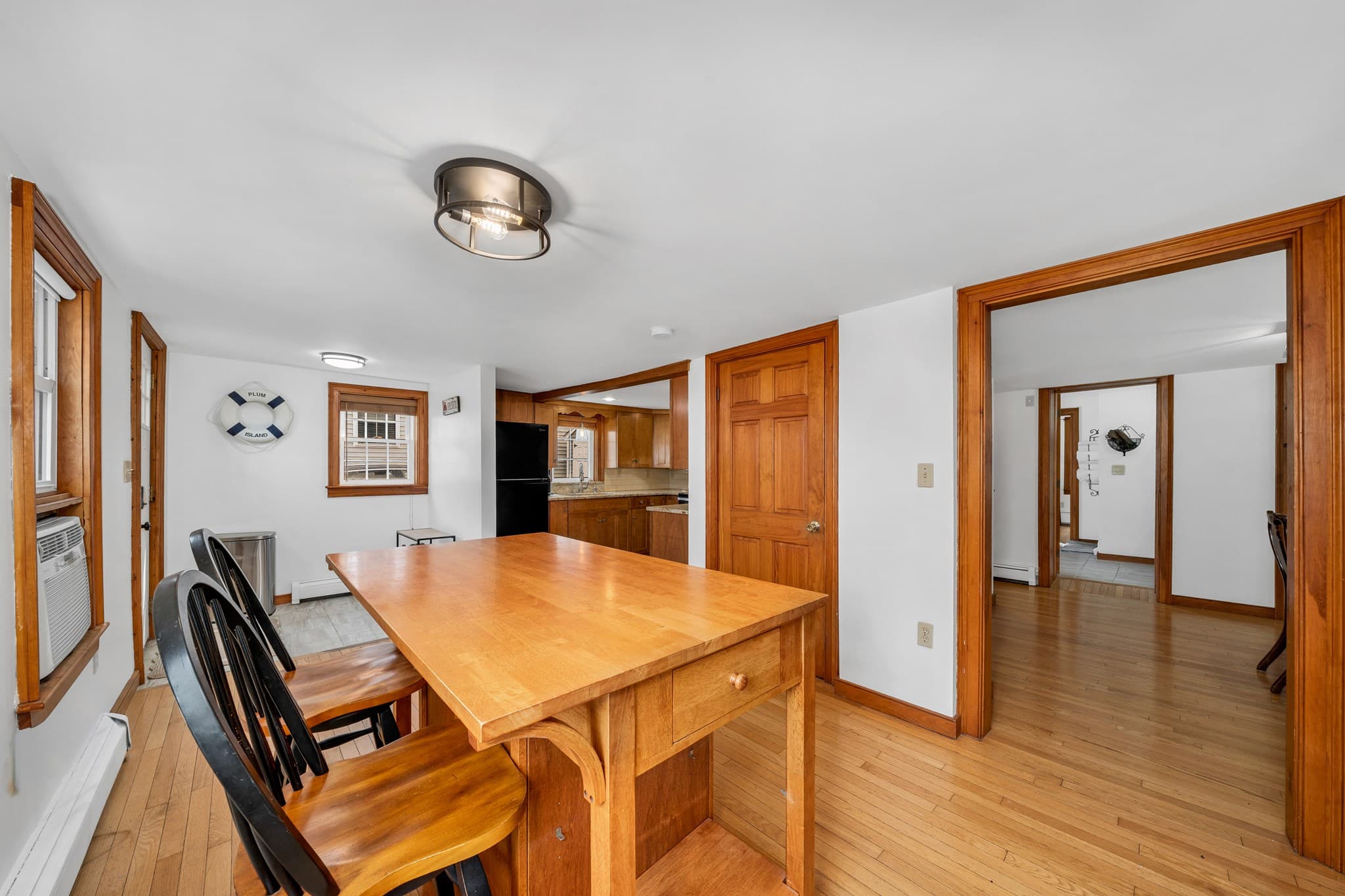 Single Family Residence at 15 Lincoln Ct, Amesbury MA 01913, Amesbury, photo 4 of 38
