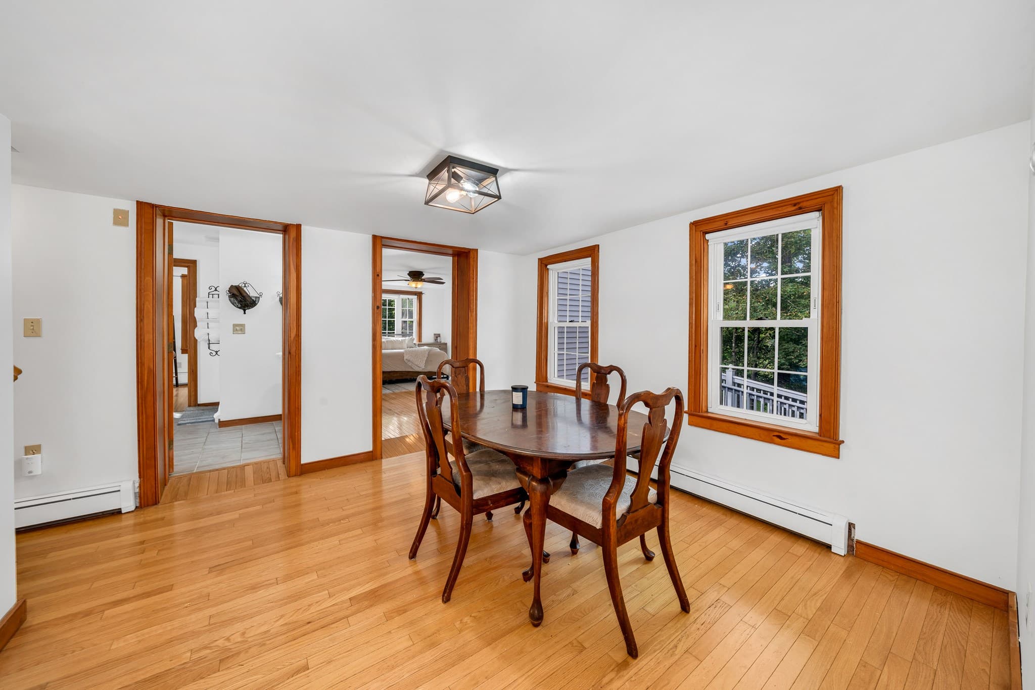 Single Family Residence at 15 Lincoln Ct, Amesbury MA 01913, Amesbury, photo 8 of 38
