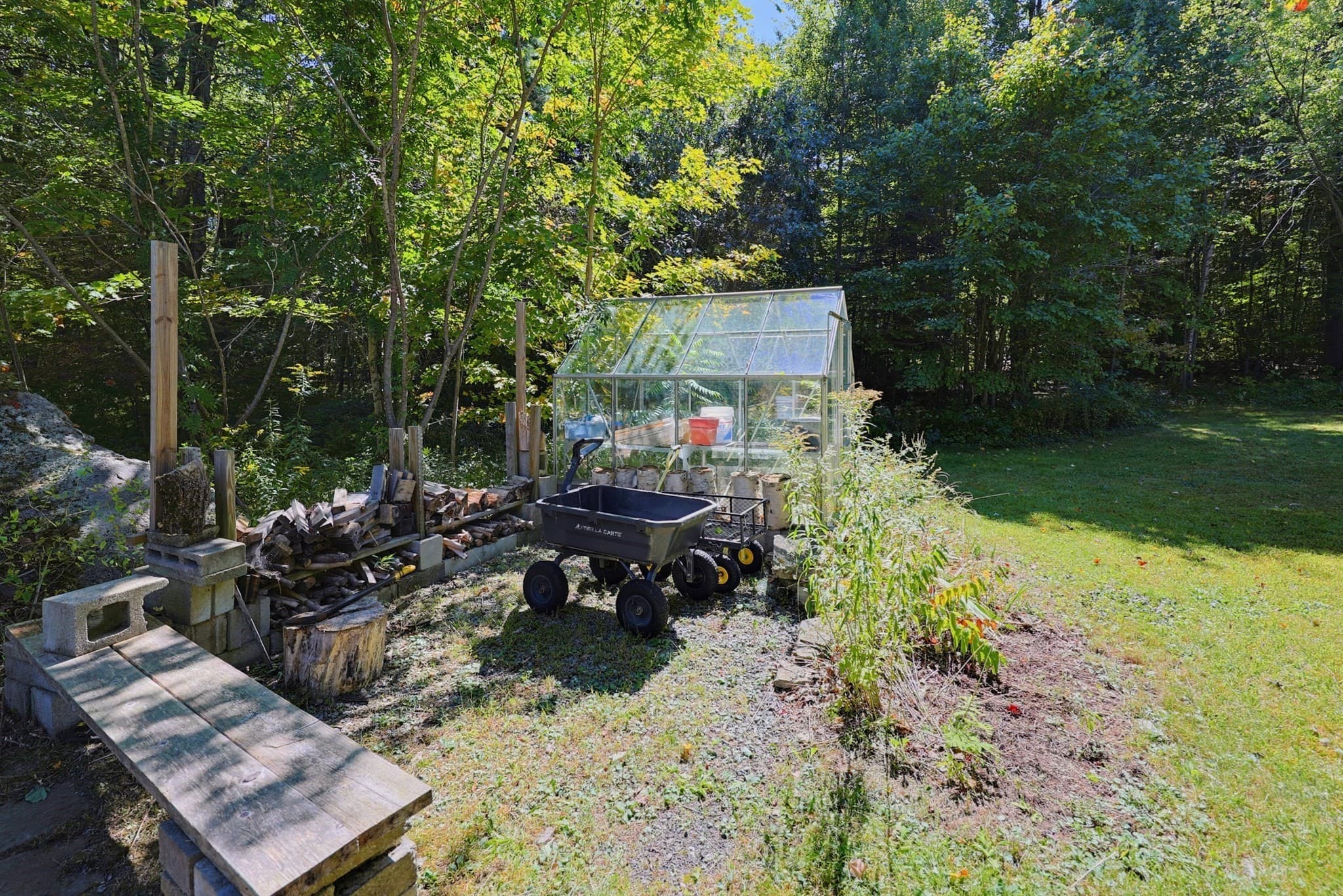 Single Family Residence at 509 Ashby State Rd, Fitchburg MA 01420, Fitchburg, photo 8 of 42