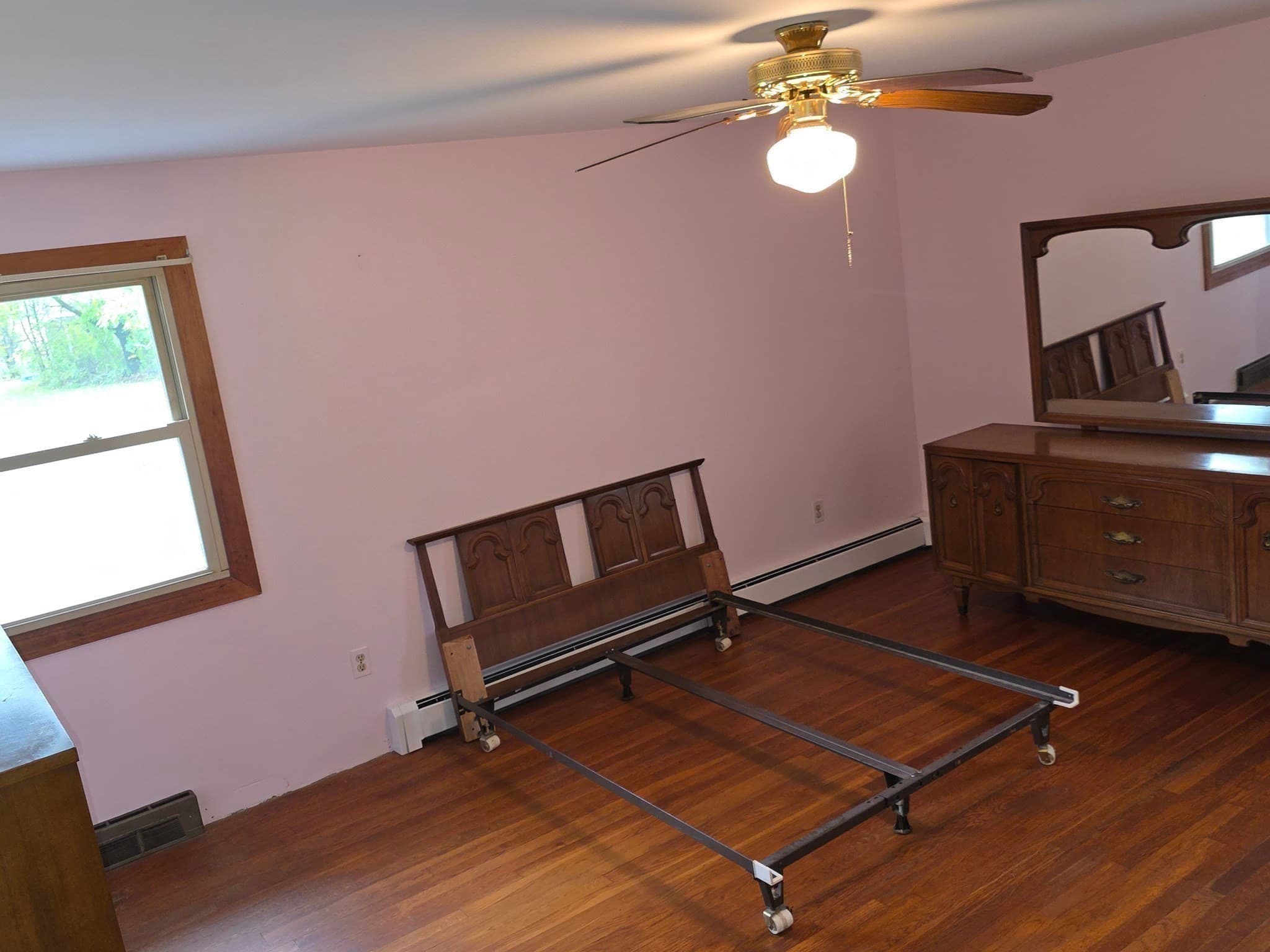 Single Family Residence at 24 Elm St, Franklin MA 02038, Franklin, photo 12 of 17
