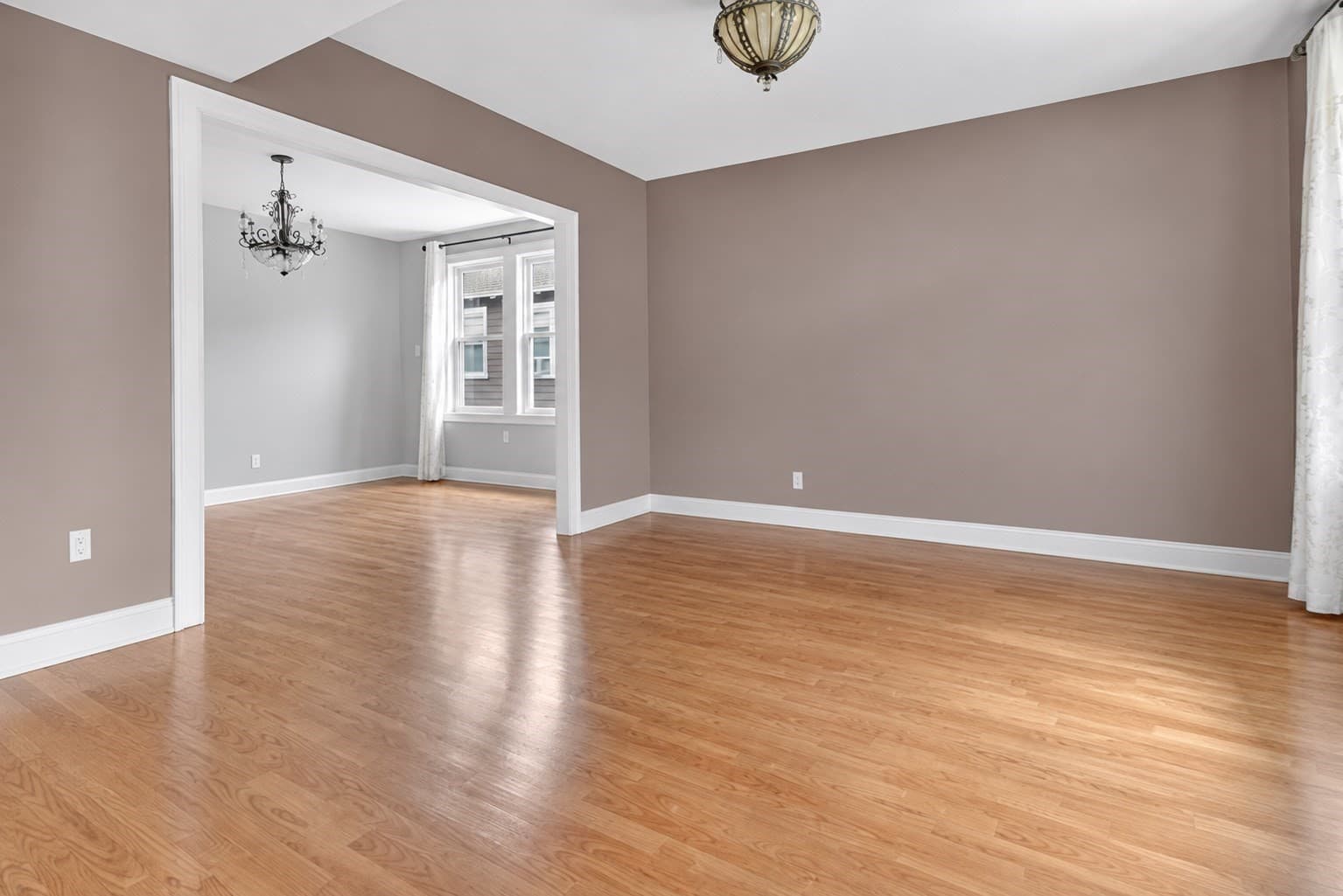 Condominium at 18 Vincent Ave # 18, Belmont MA 02478, Belmont, photo 9 of 27