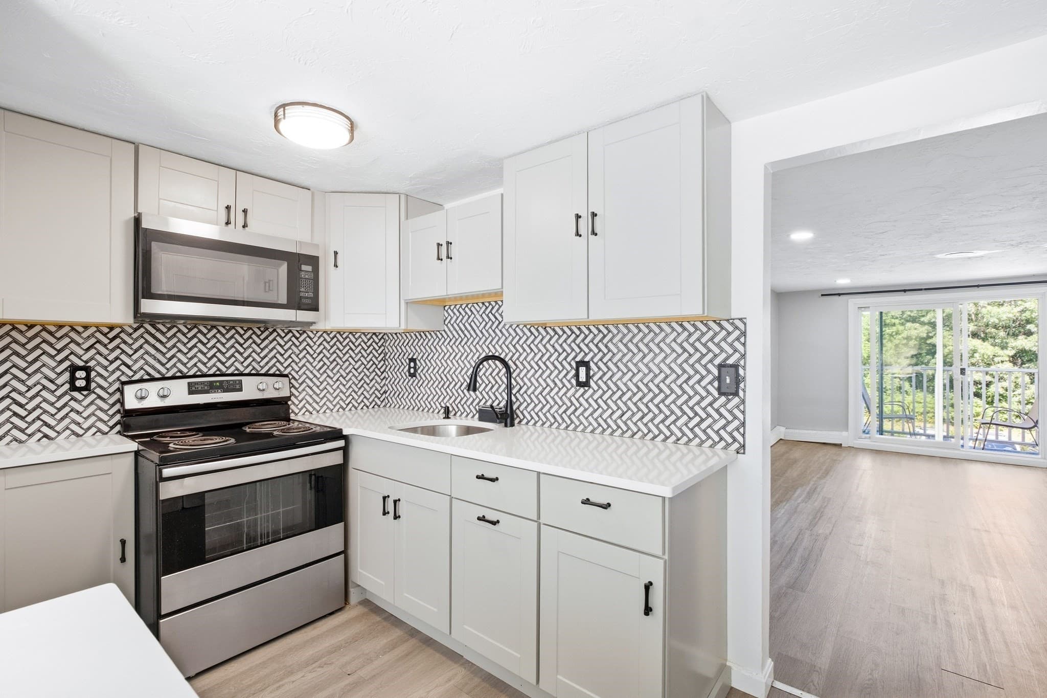 Condominium at 8 Tideview Path # 12, Plymouth MA 02360, Plymouth, photo 7 of 41