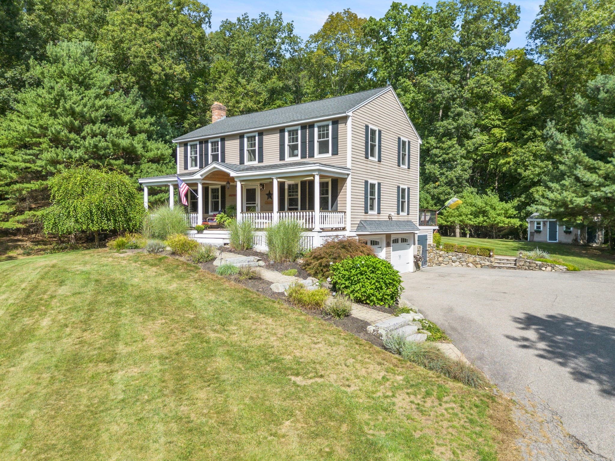 26 Elizabeth Street, Amesbury MA 01913