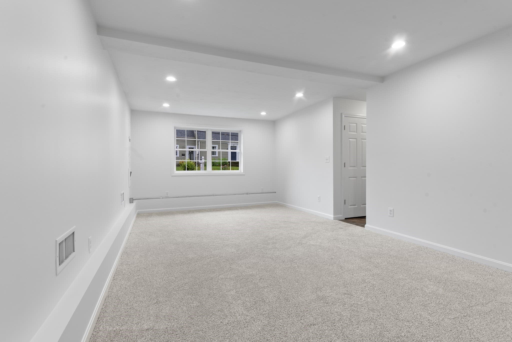 Single Family Residence at 15 Tory Fort Ln, Worcester MA 01602, Worcester, photo 23 of 29