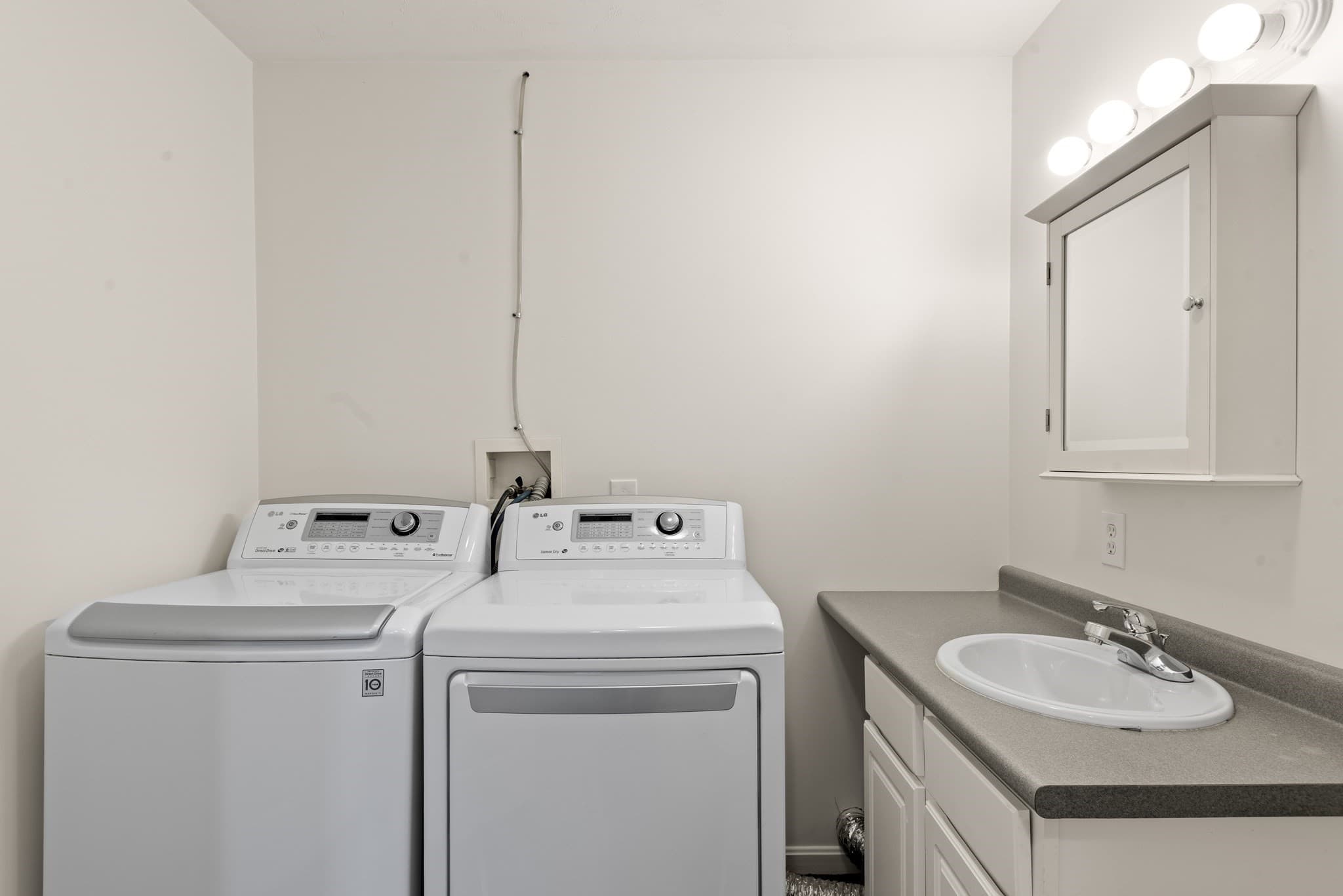 Single Family Residence at 15 Tory Fort Ln, Worcester MA 01602, Worcester, photo 22 of 29