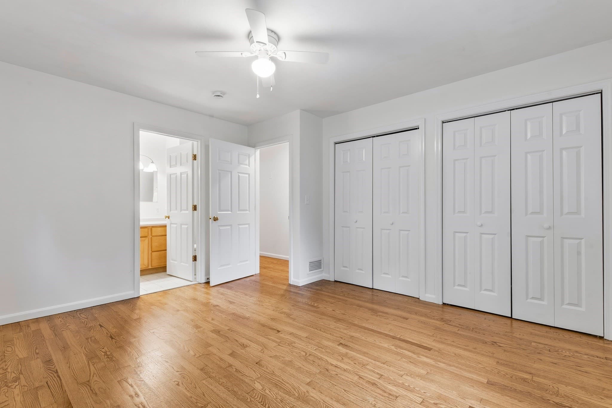 Single Family Residence at 15 Tory Fort Ln, Worcester MA 01602, Worcester, photo 18 of 29