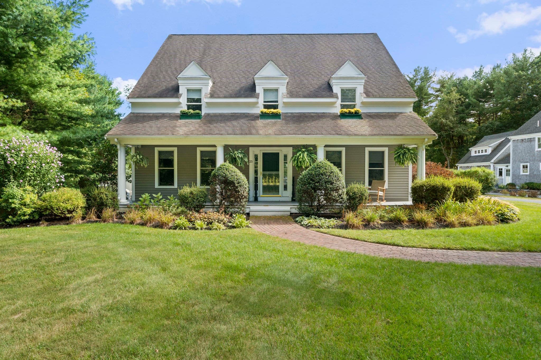 25 School St, Marshfield MA 02050