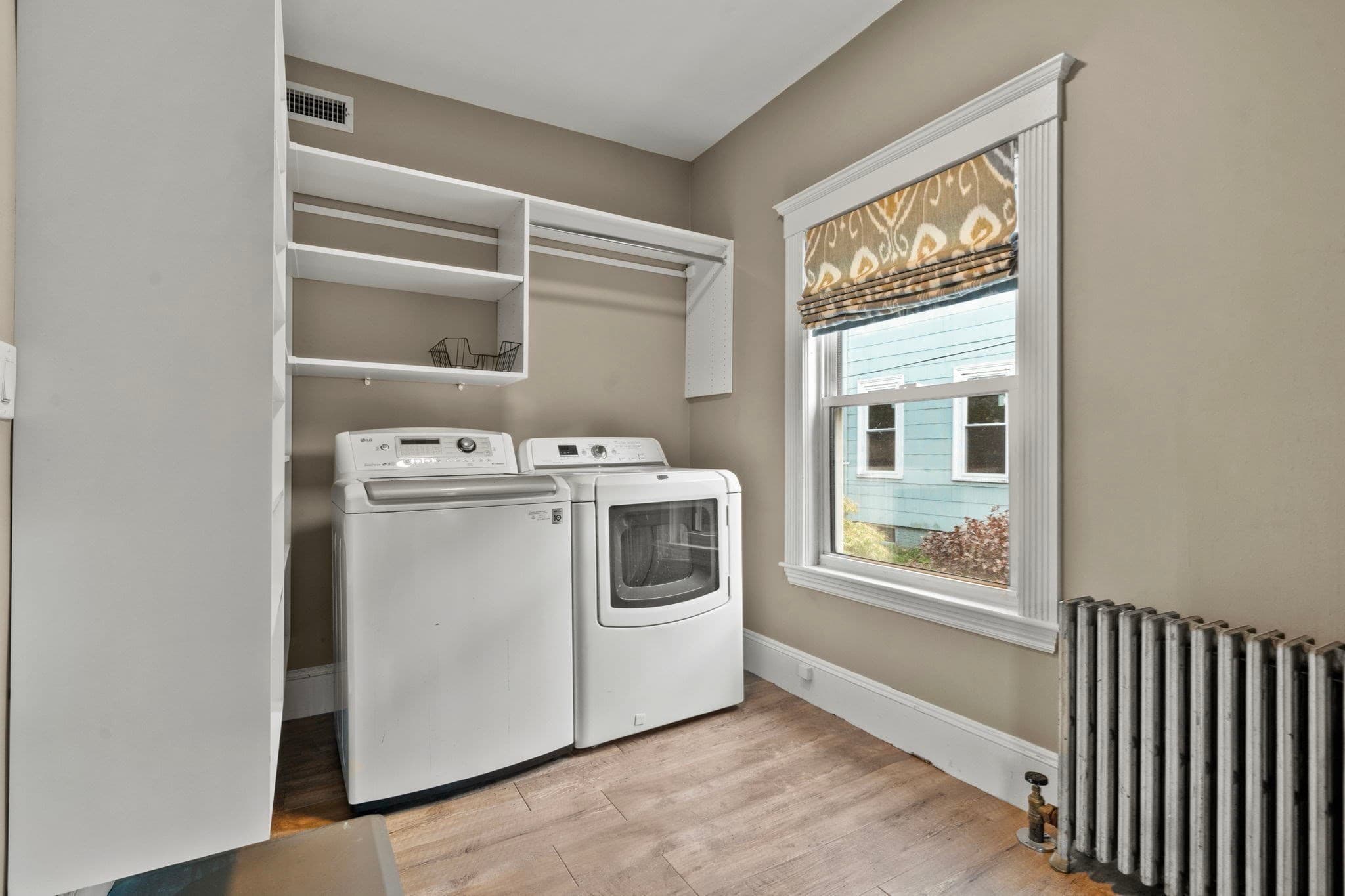 Single Family Residence at 59 Oakland St, Medford MA 02155, Medford, photo 9 of 41