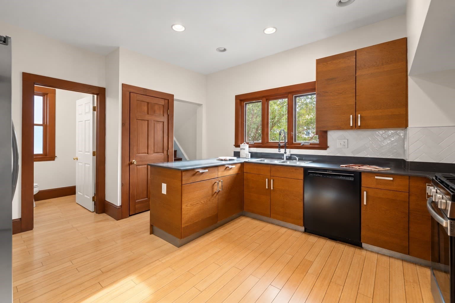 Single Family Residence at 77 Sycamore Street, Somerville MA 02145, Somerville, photo 8 of 30