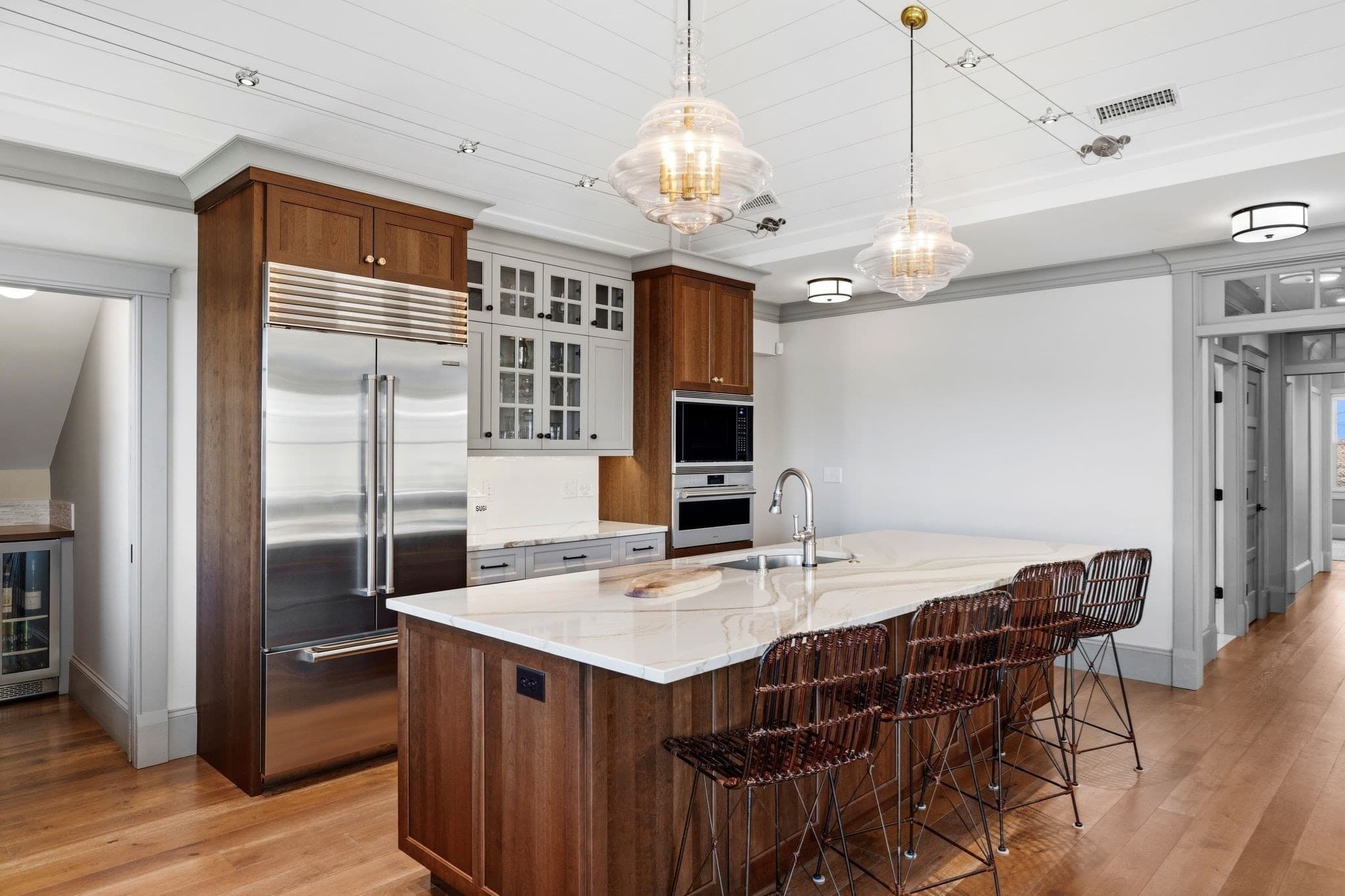 Condominium at 19 Lincoln House Point # 19, Swampscott MA 01907, Swampscott, photo 12 of 42