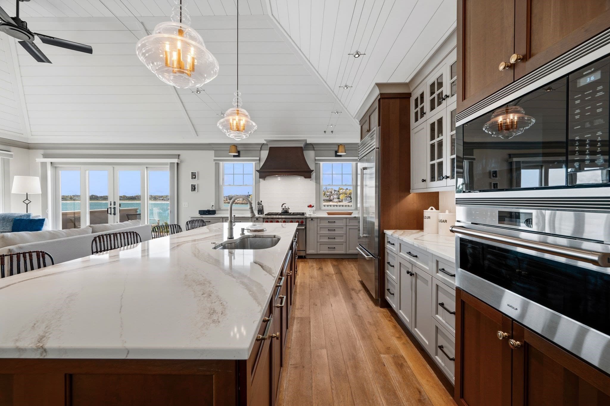 Condominium at 19 Lincoln House Point # 19, Swampscott MA 01907, Swampscott, photo 11 of 42