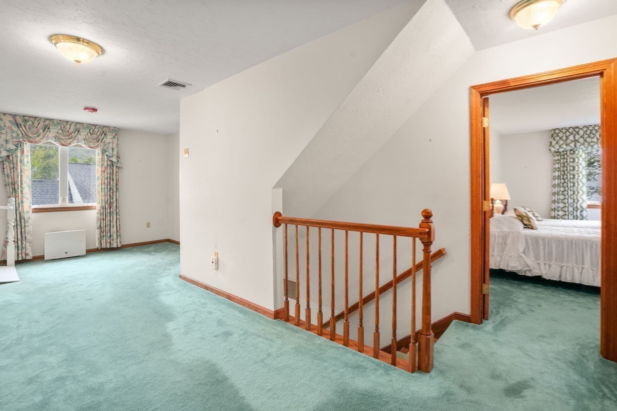 Single Family Residence at 49 Singletary Rd, Millbury MA 01527, Millbury, photo 13 of 32