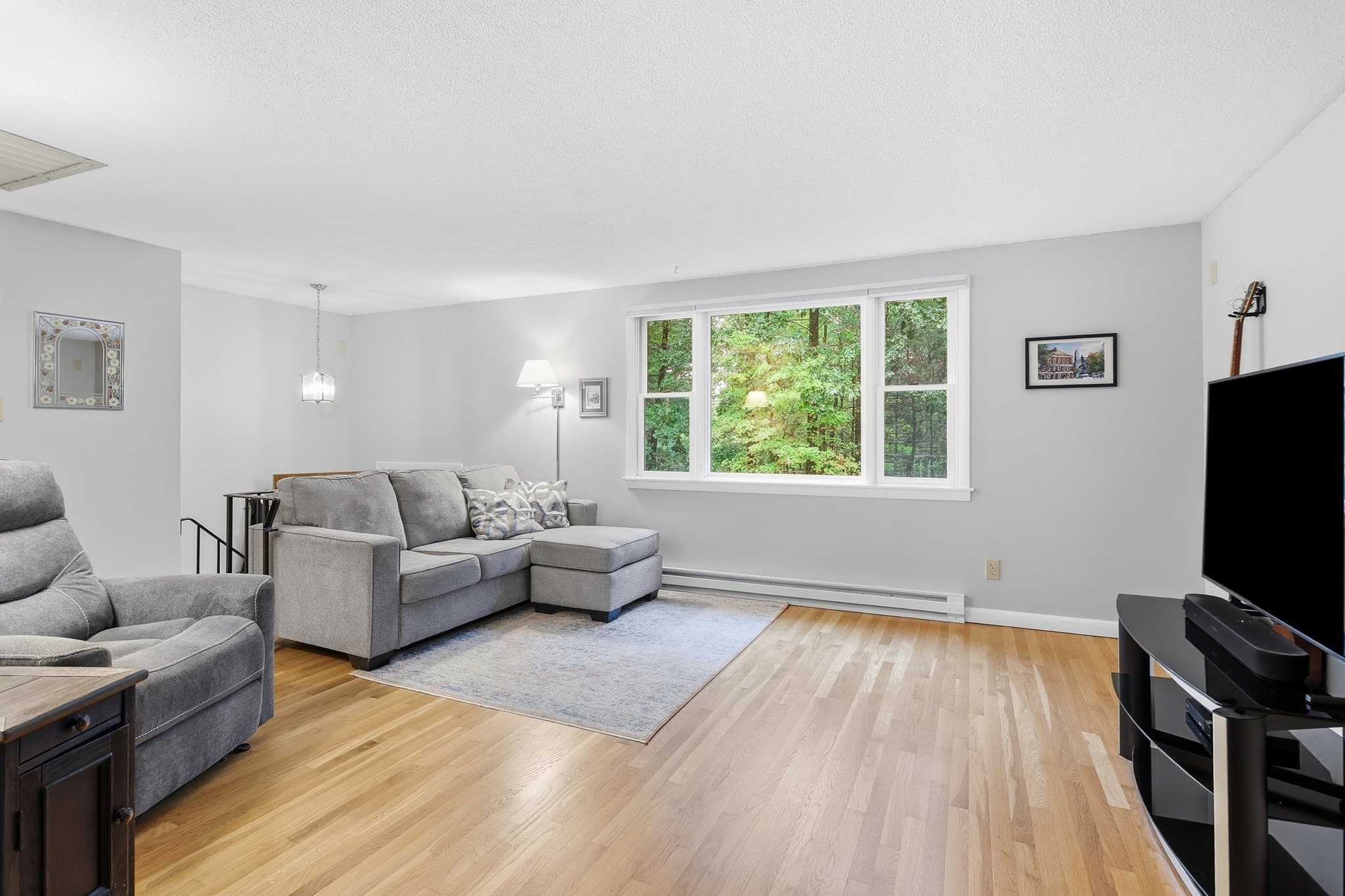 Single Family Residence at 10 Beaver Brook Road, Littleton MA 01460, Littleton, photo 9 of 31