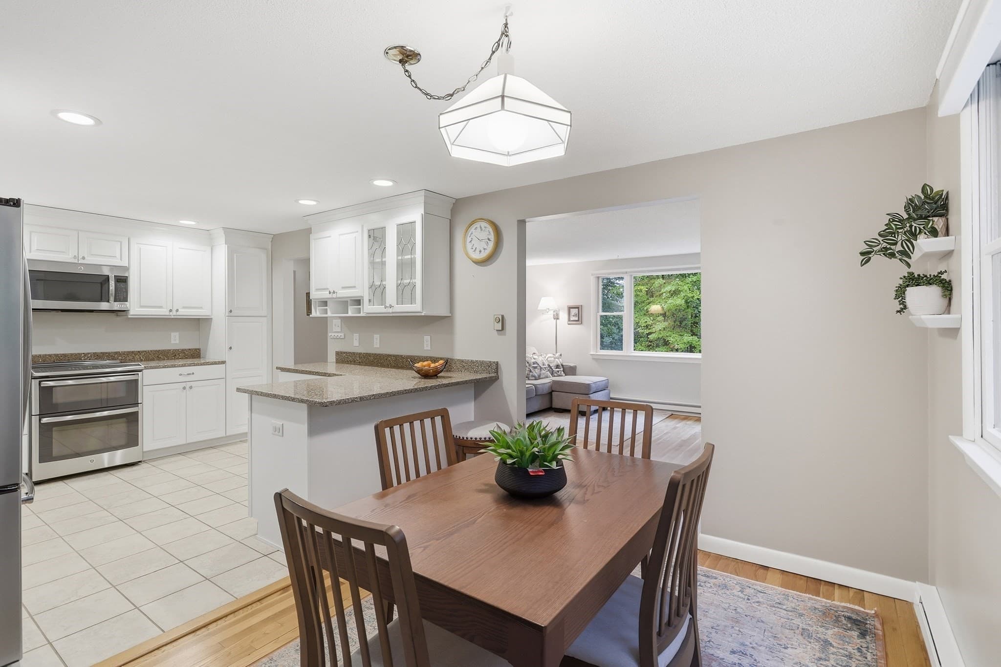 Single Family Residence at 10 Beaver Brook Road, Littleton MA 01460, Littleton, photo 11 of 31