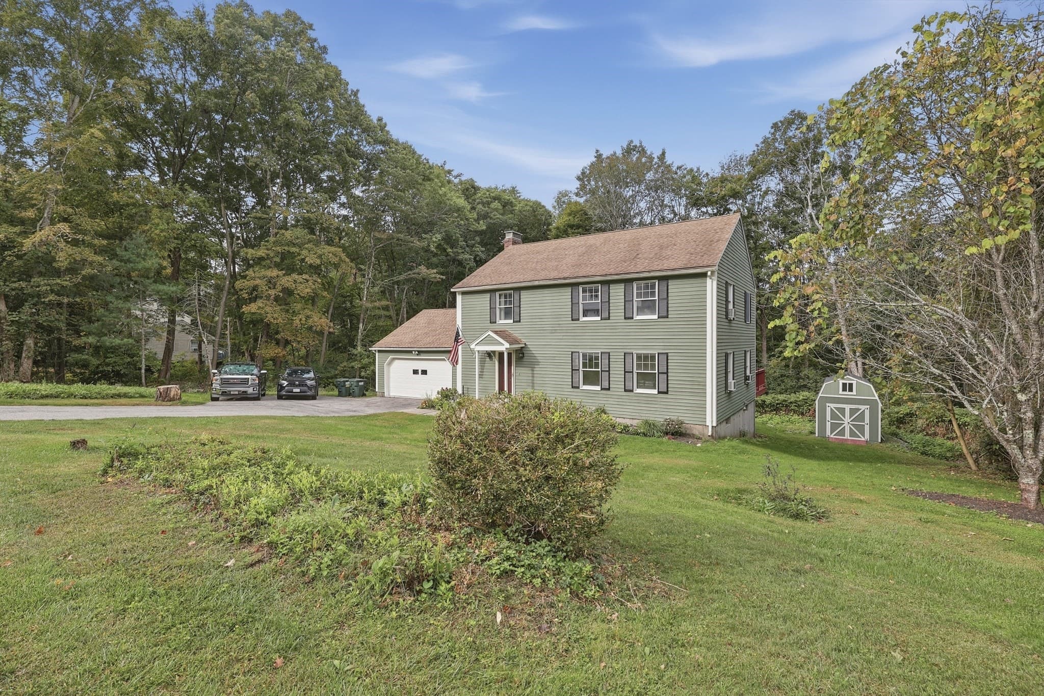 Single Family Residence at 10 Garrison Heights Drive, Oxford MA 01540, Oxford, photo 3 of 37