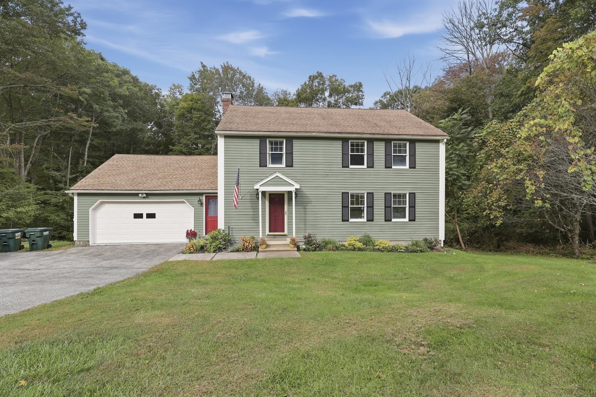 10 Garrison Heights Drive, Oxford MA 01540