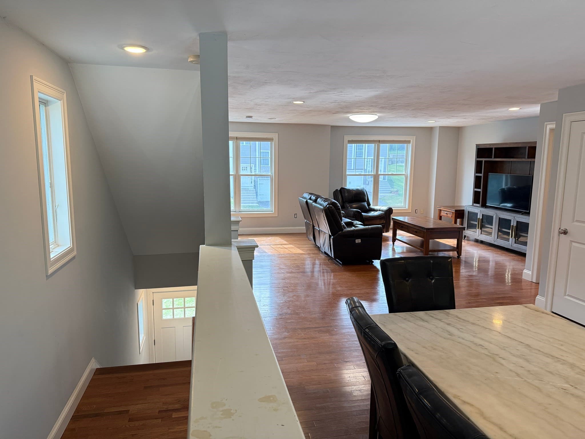 Condominium at 2 Burncoat Hts # 2, Worcester MA 01606, Worcester, photo 13 of 42