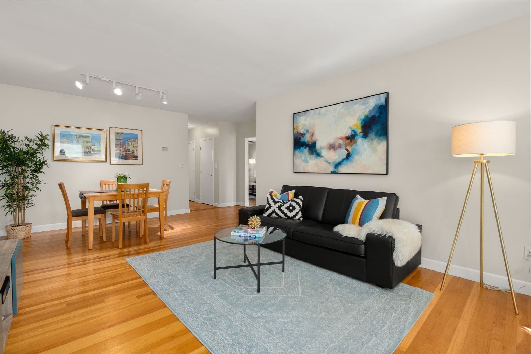 Condominium at 31 Highland Avenue # 2, Newton MA 02460, Newton, photo 3 of 11