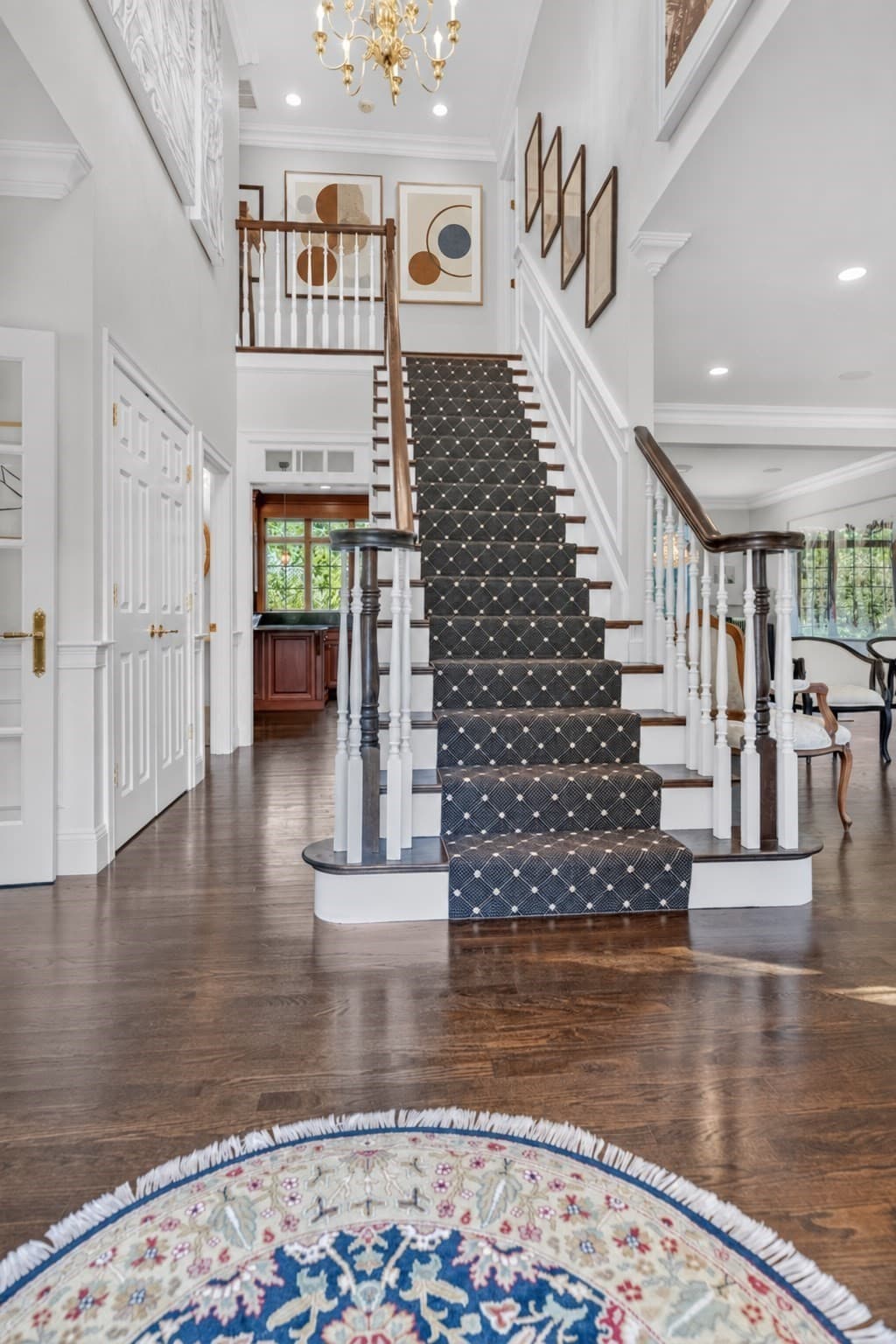 Single Family Residence at 28 Jefferson Rd, Wellesley MA 02481, Wellesley, photo 3 of 38