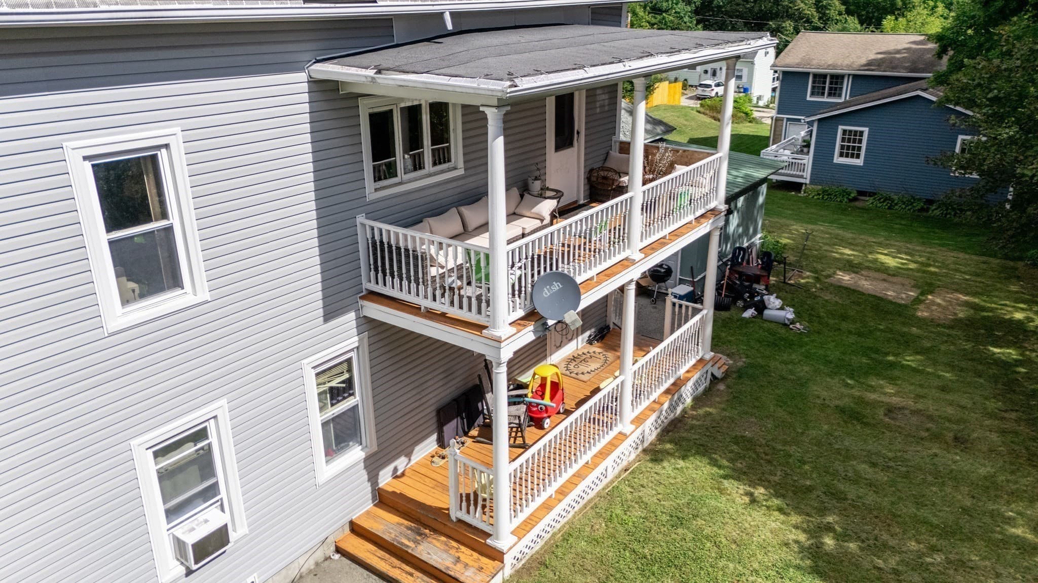 Multi Family at 547 School St, Webster MA 01570, Webster, photo 18 of 19