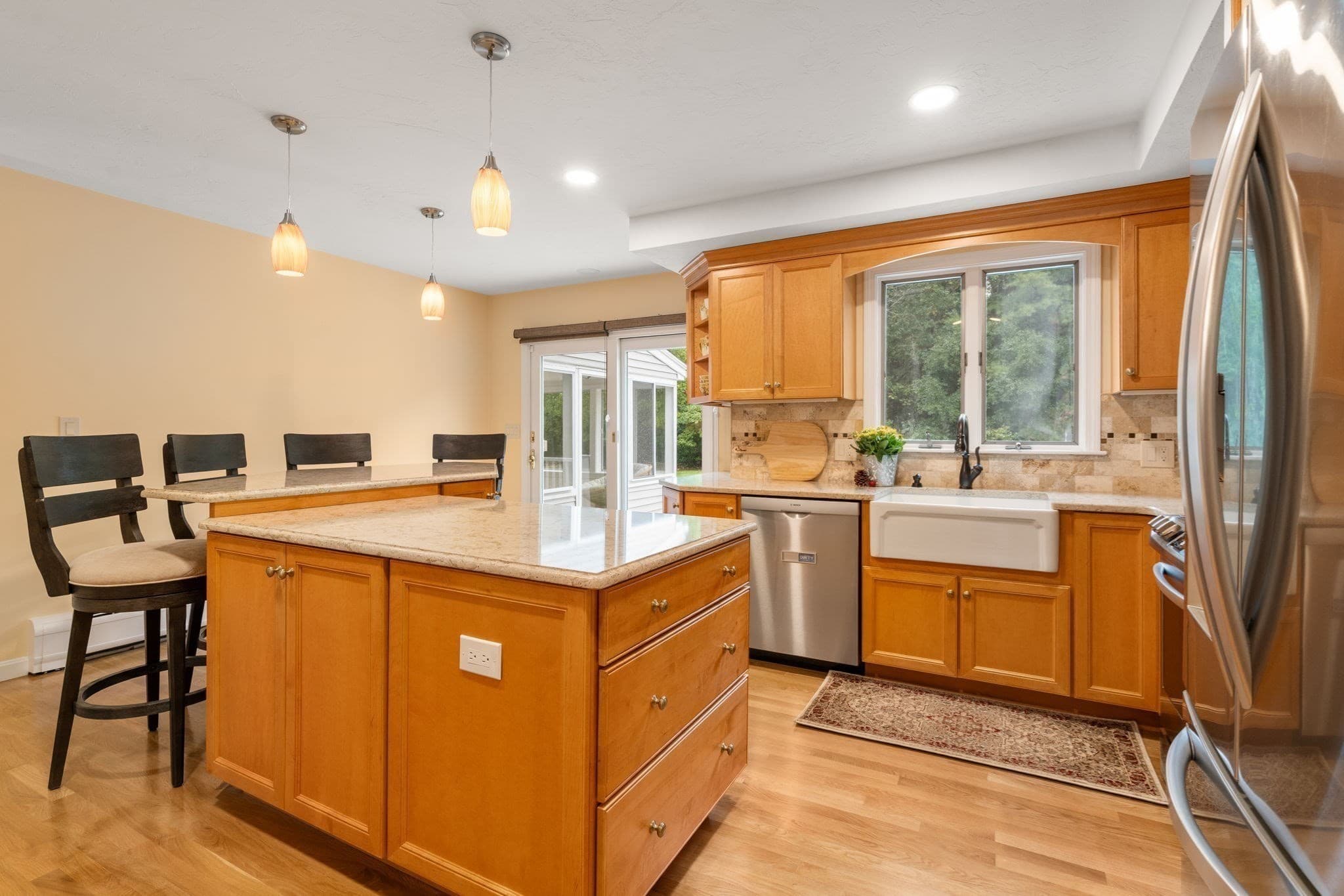 Single Family Residence at 20 Hunters Run, Franklin MA 02038, Franklin, photo 13 of 42