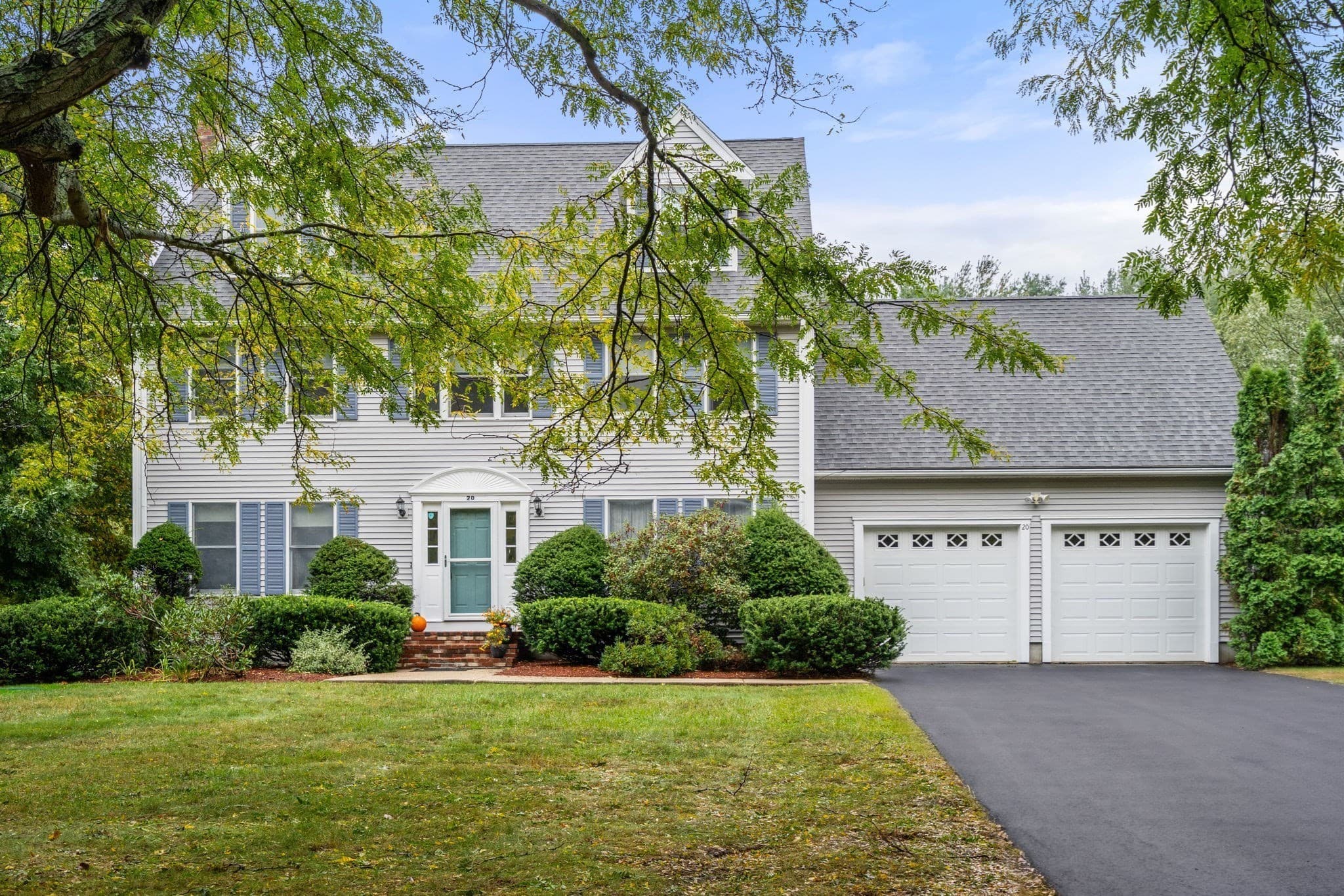 20 Hunters Run, Franklin MA 02038
